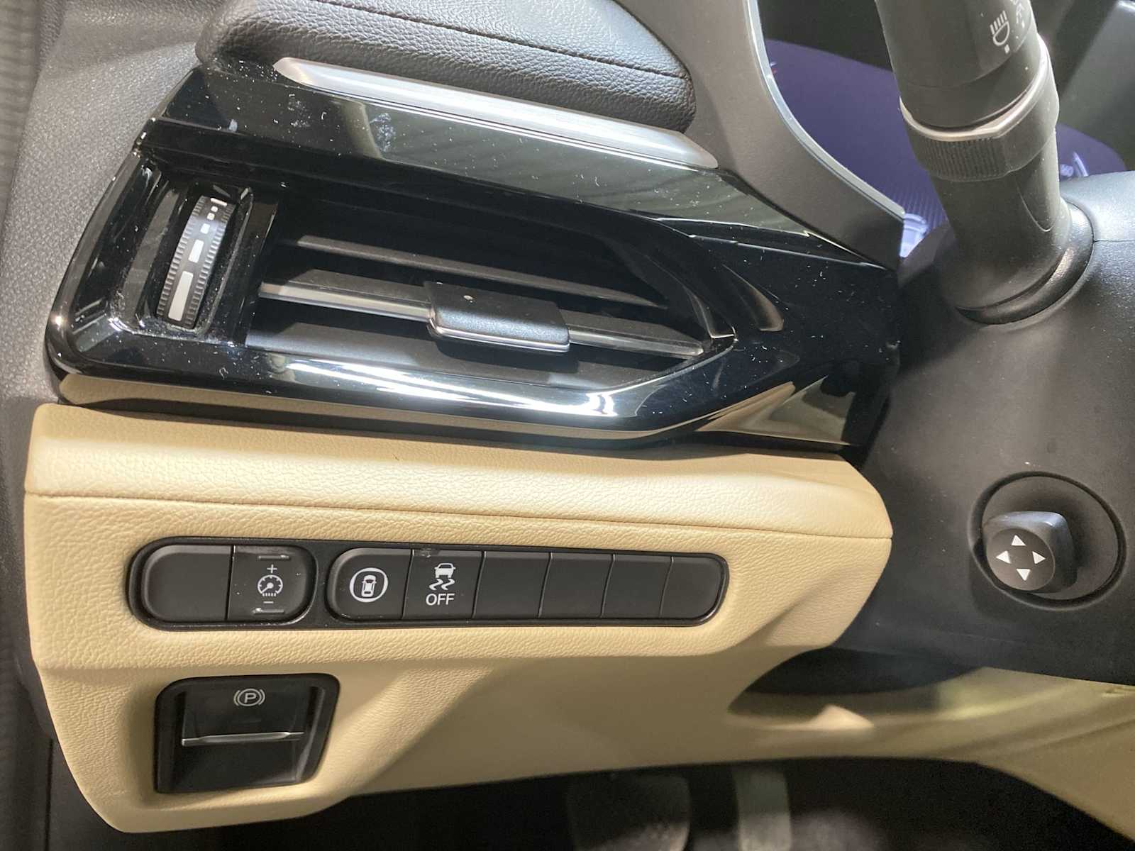 Thumbnail: 2023 Acura MDX - 24