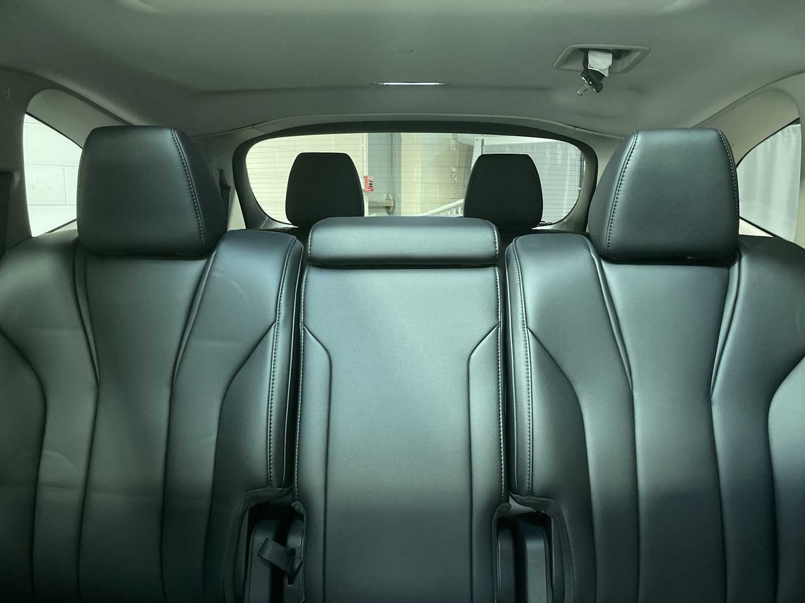 Thumbnail: 2023 Acura MDX - 22