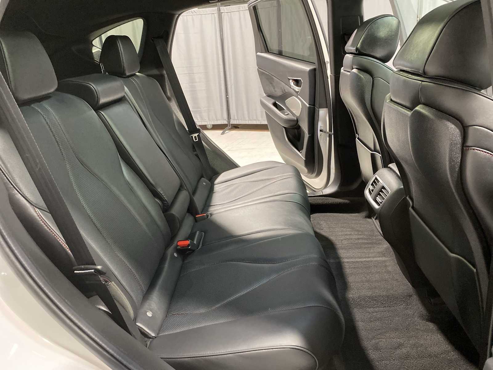 Thumbnail: 2025 Acura RDX - 13