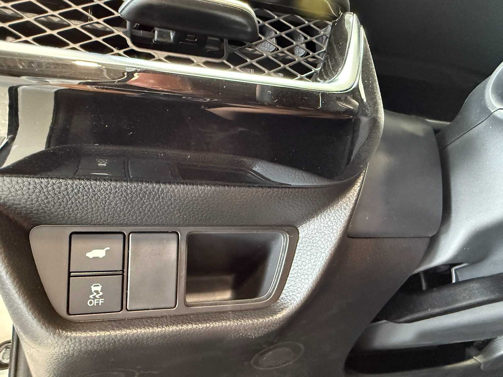 Thumbnail: 2026 Acura ADX - 21