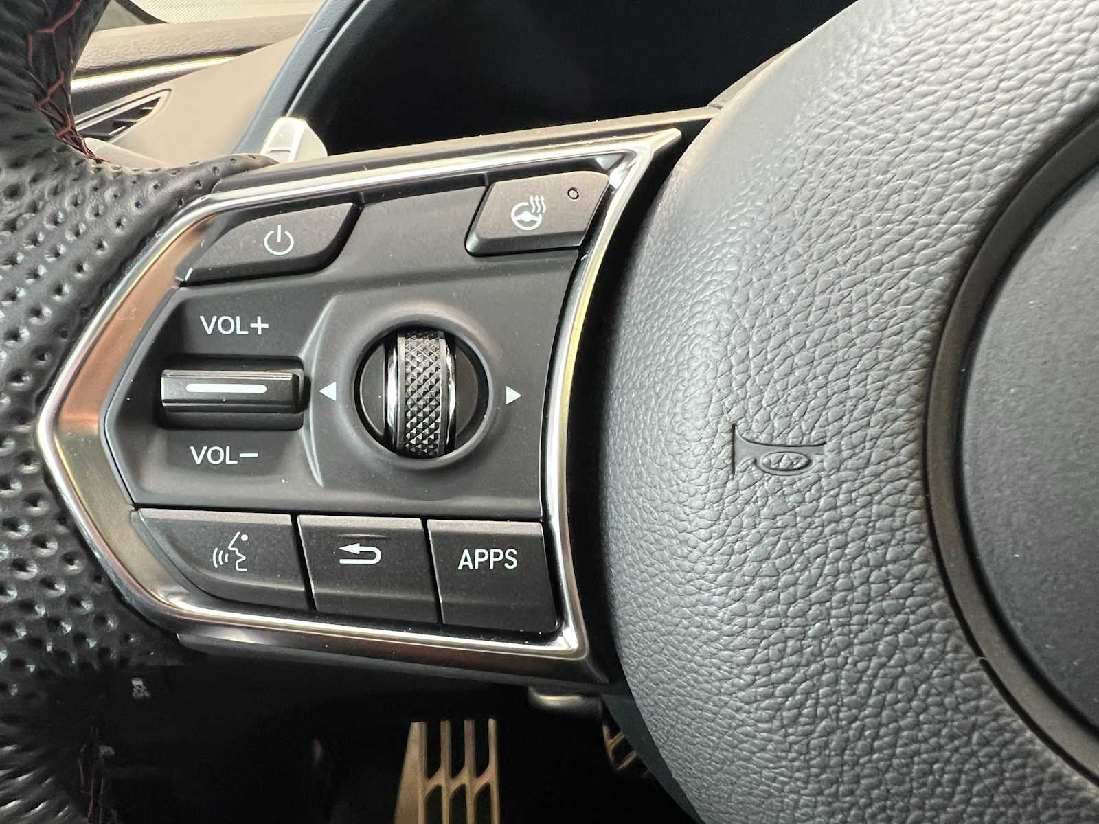 Thumbnail: 2026 Acura RDX - 17