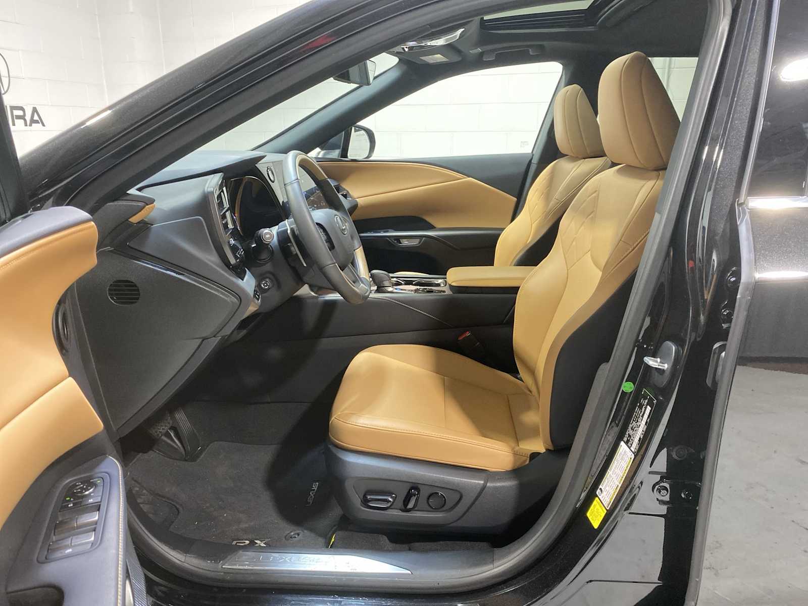 Thumbnail: 2024 Lexus RX - 2