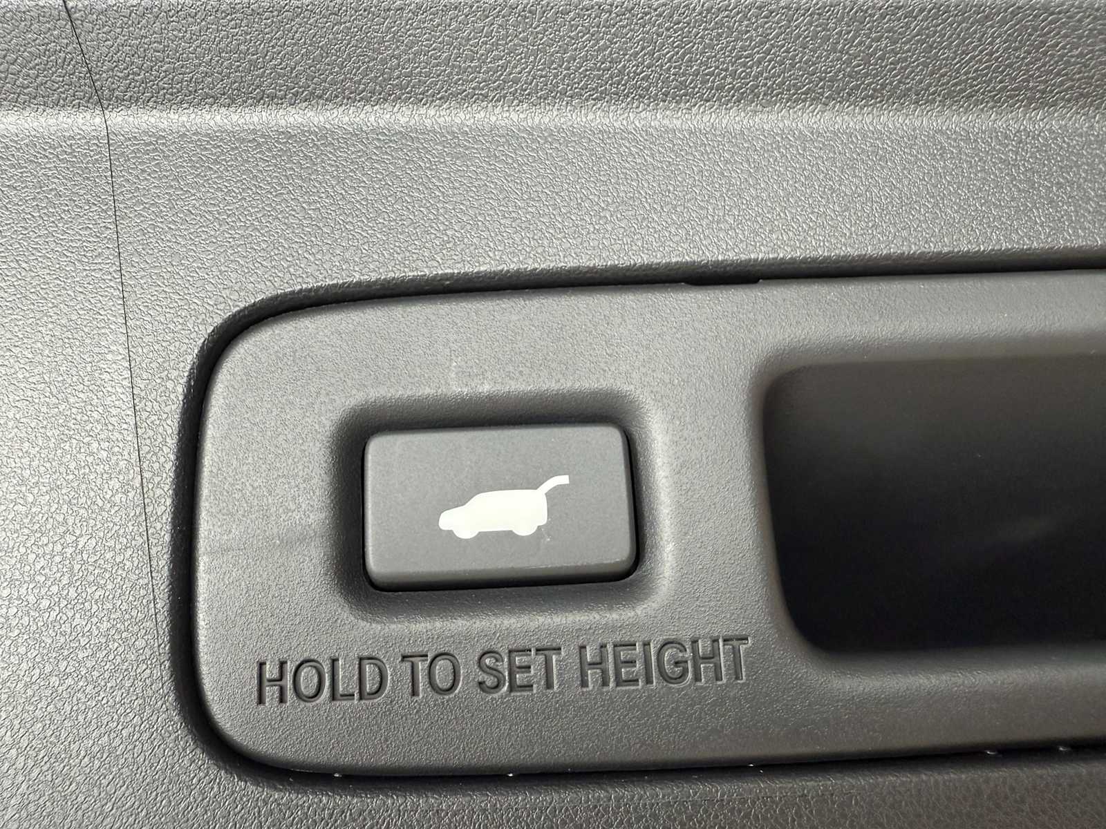 Thumbnail: 2026 Acura ADX - 25