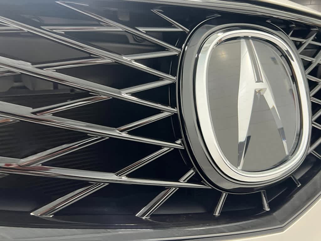 Thumbnail: 2025 Acura RDX - 10