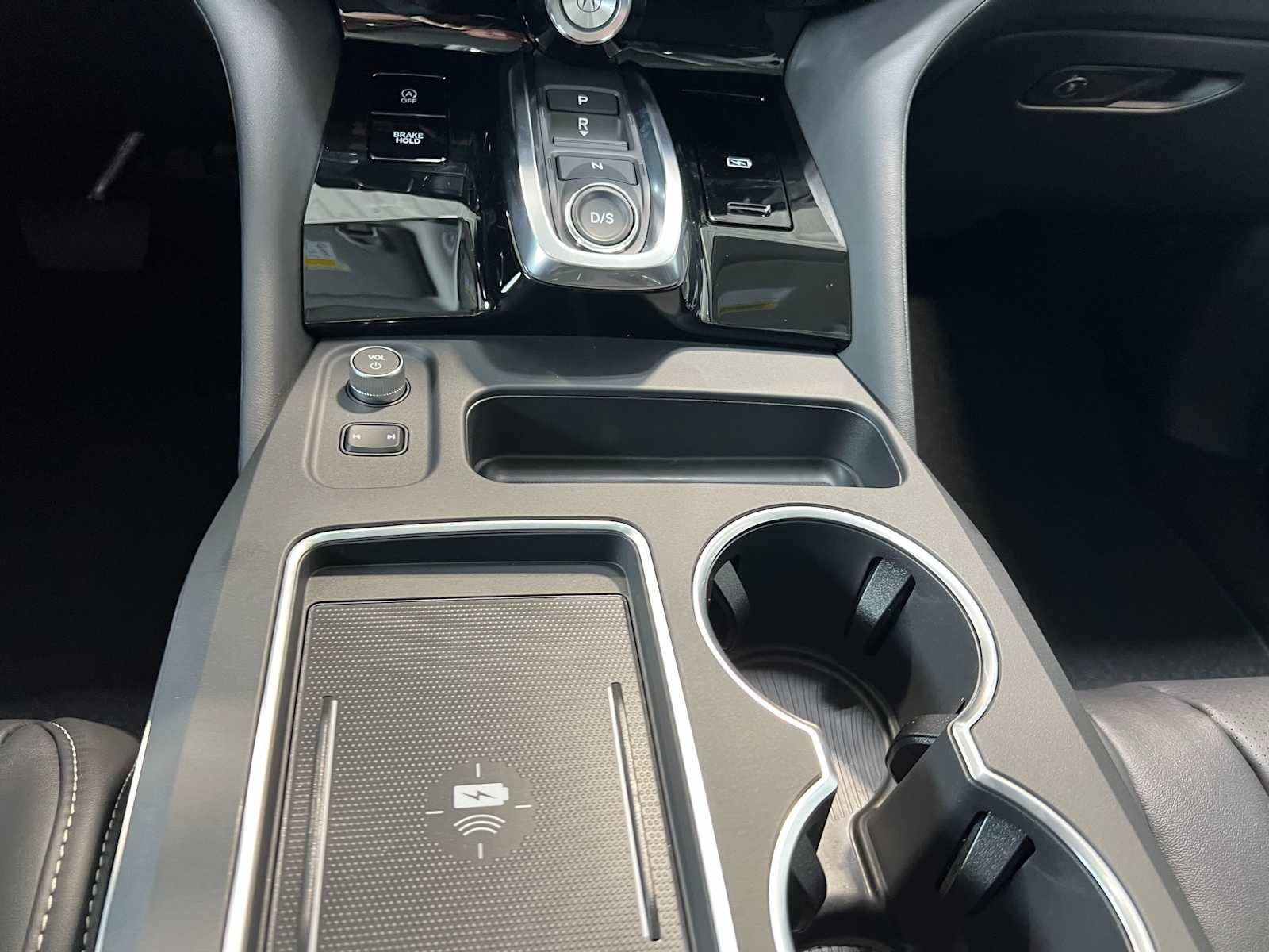 Thumbnail: 2026 Acura MDX - 20