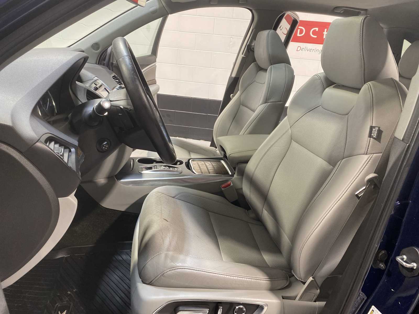 Thumbnail: 2019 Acura MDX - 11