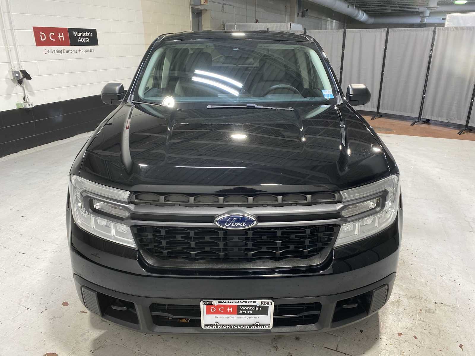 Thumbnail: 2022 Ford Maverick - 6