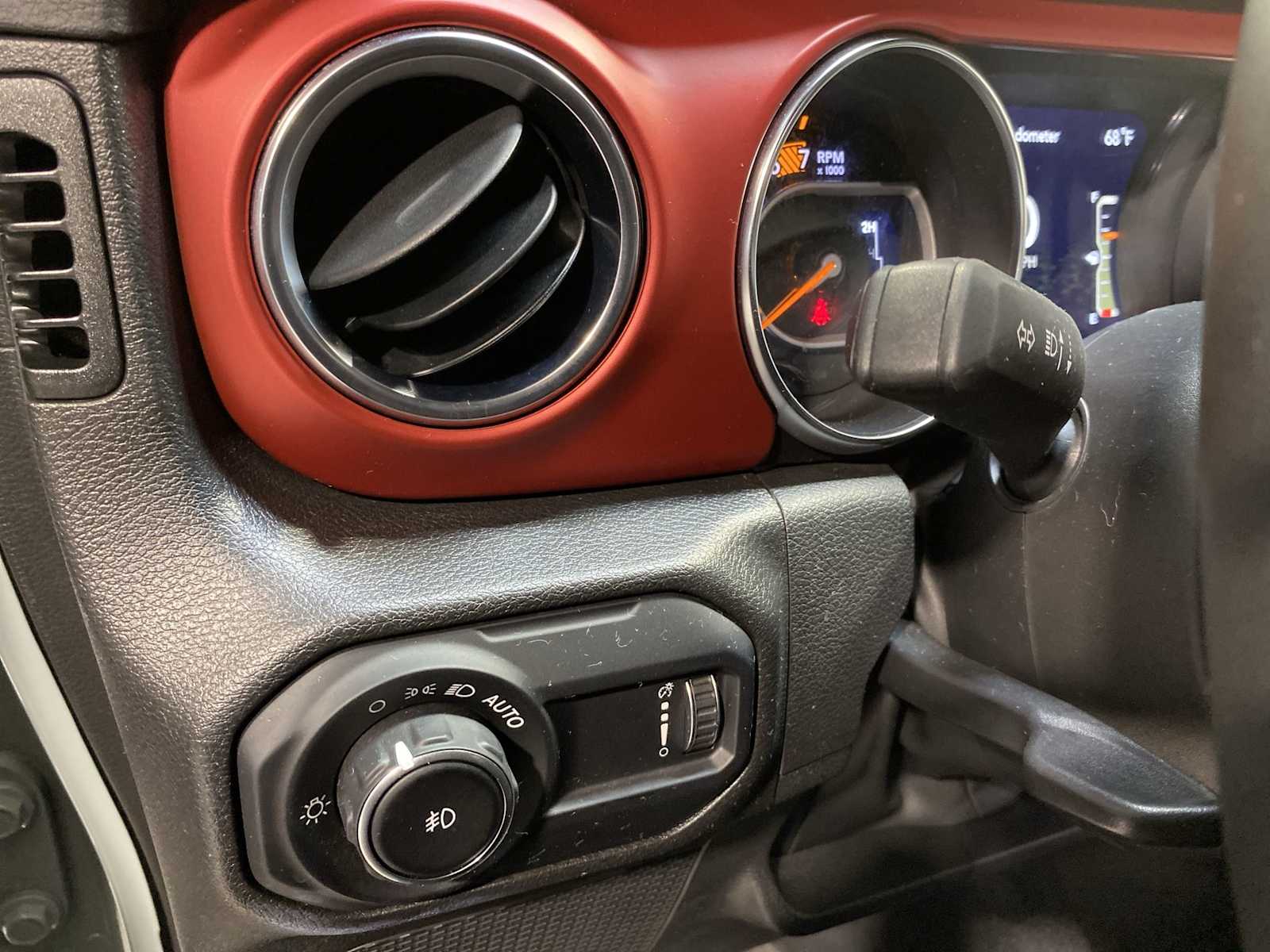 Thumbnail: 2023 Jeep Wrangler - 24