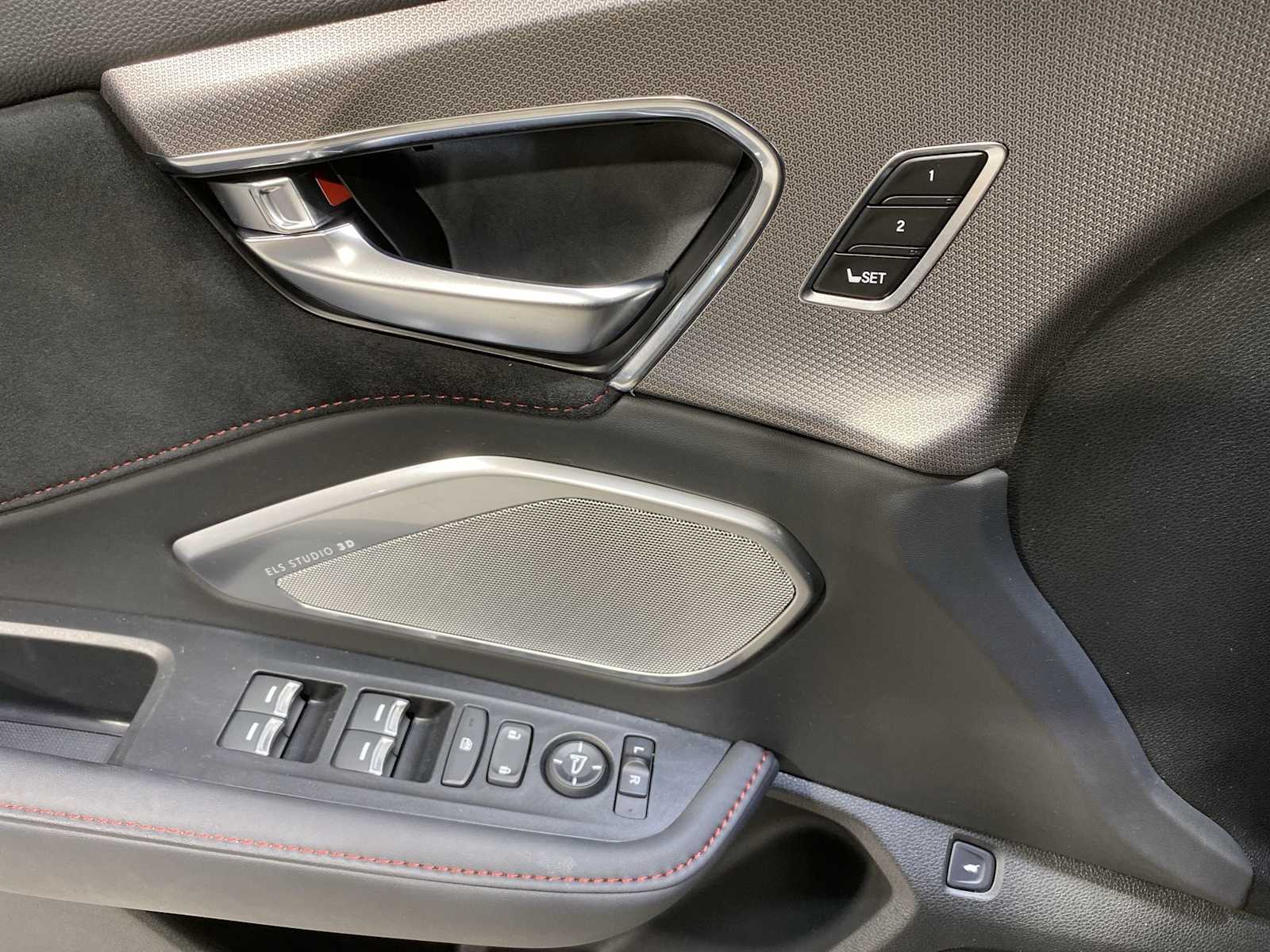 Thumbnail: 2023 Acura RDX - 23