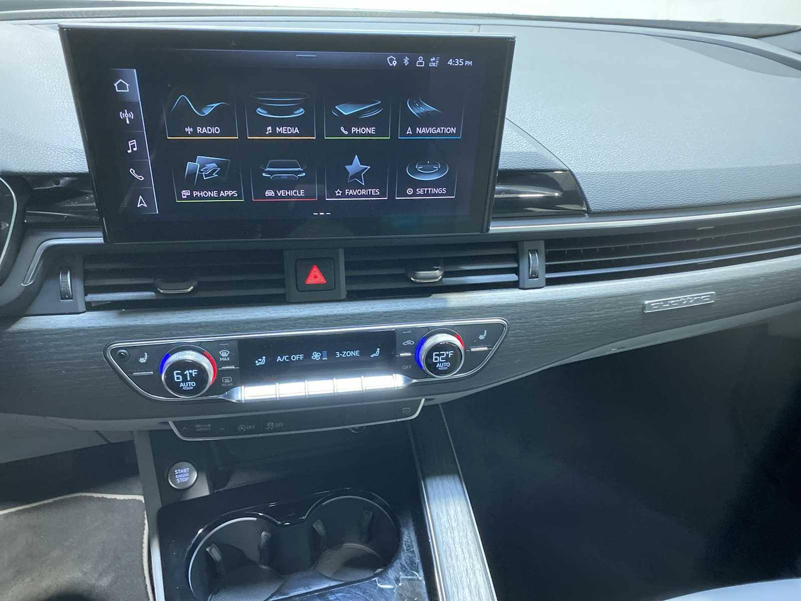 Thumbnail: 2020 Audi A4 - 16