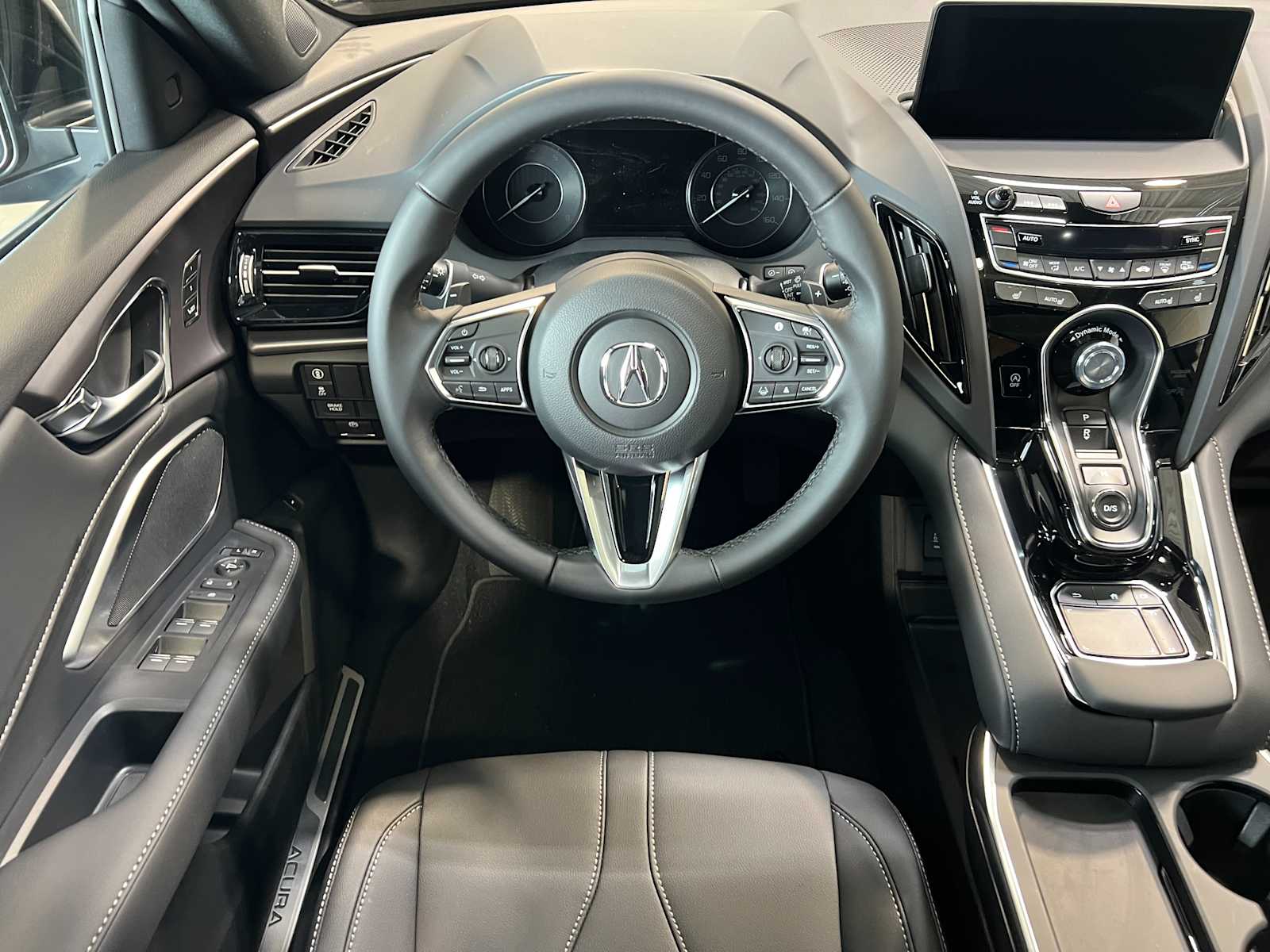 Thumbnail: 2026 Acura RDX - 14