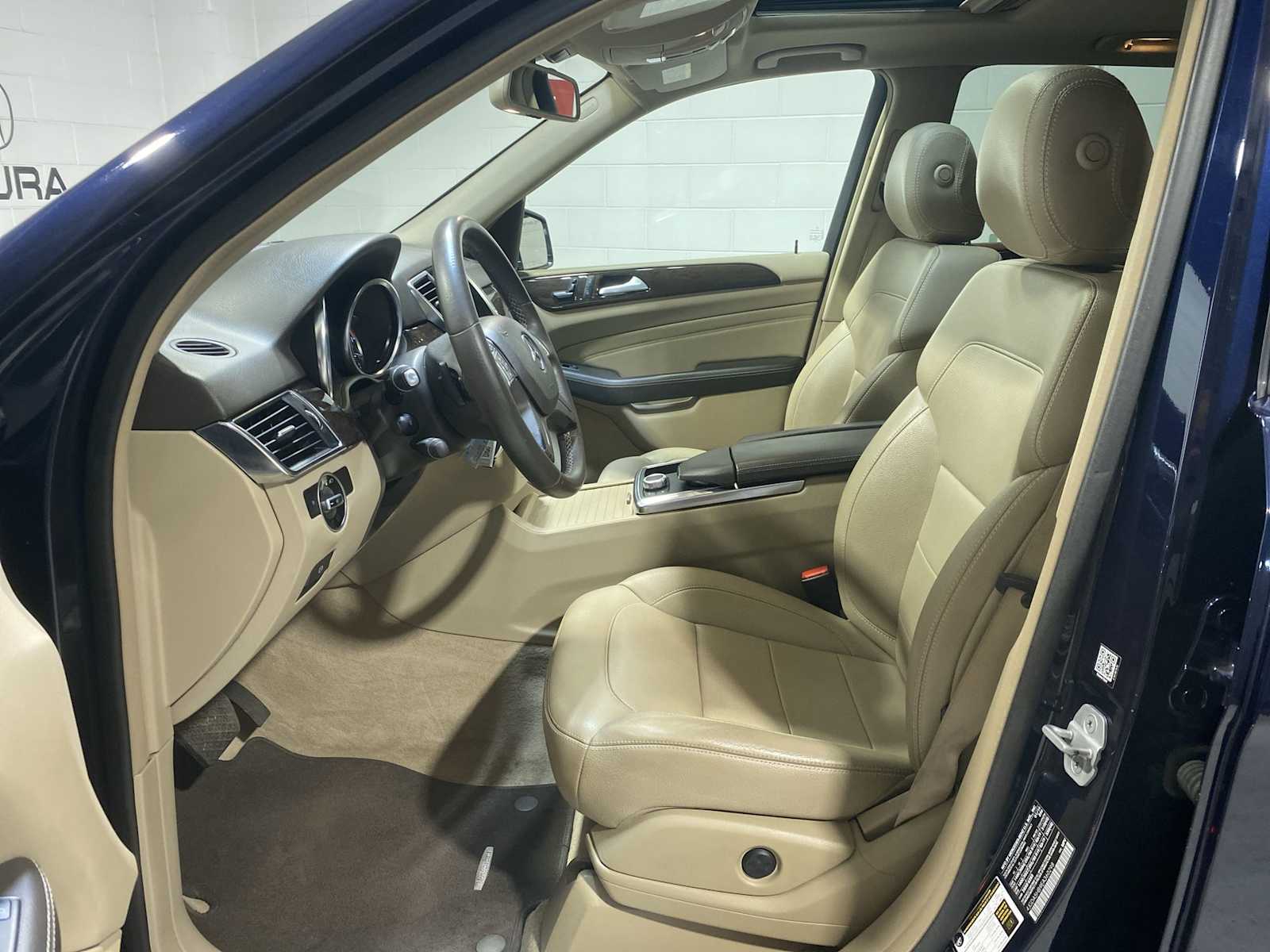 Thumbnail: 2014 Mercedes-Benz M-Class - 2