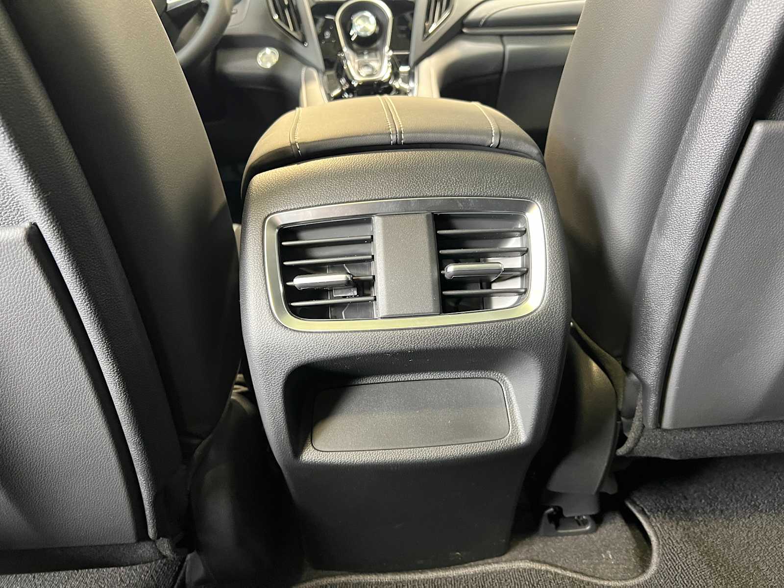 Thumbnail: 2026 Acura RDX - 29