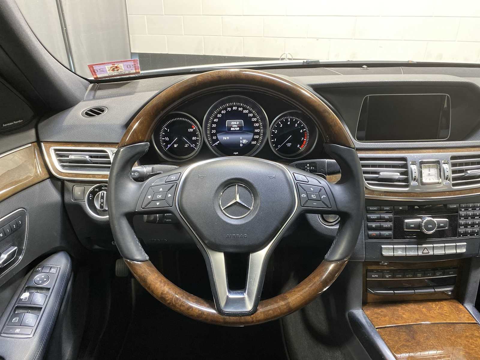 Thumbnail: 2014 Mercedes-Benz E-Class - 15