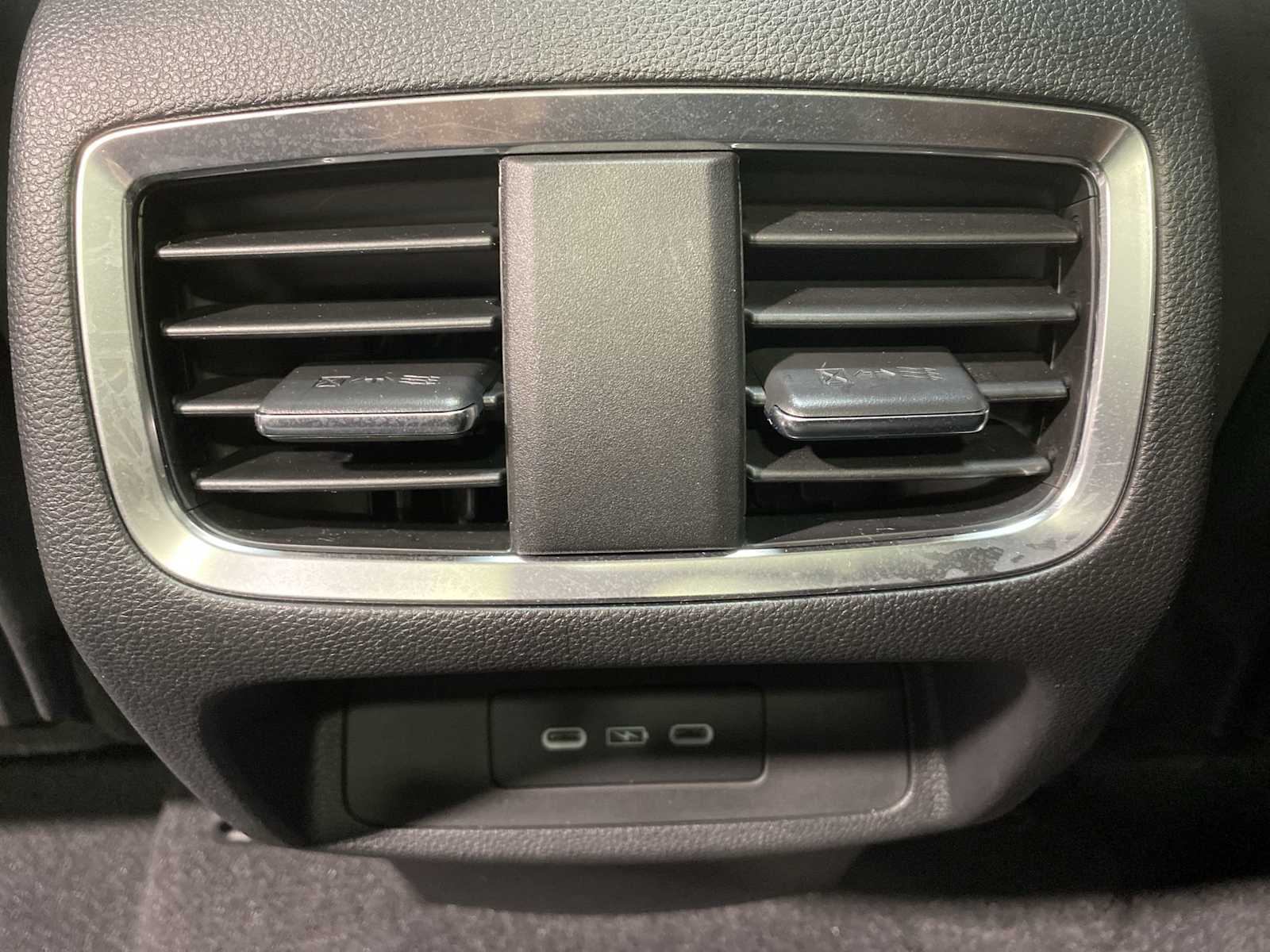 Thumbnail: 2023 Acura RDX - 25