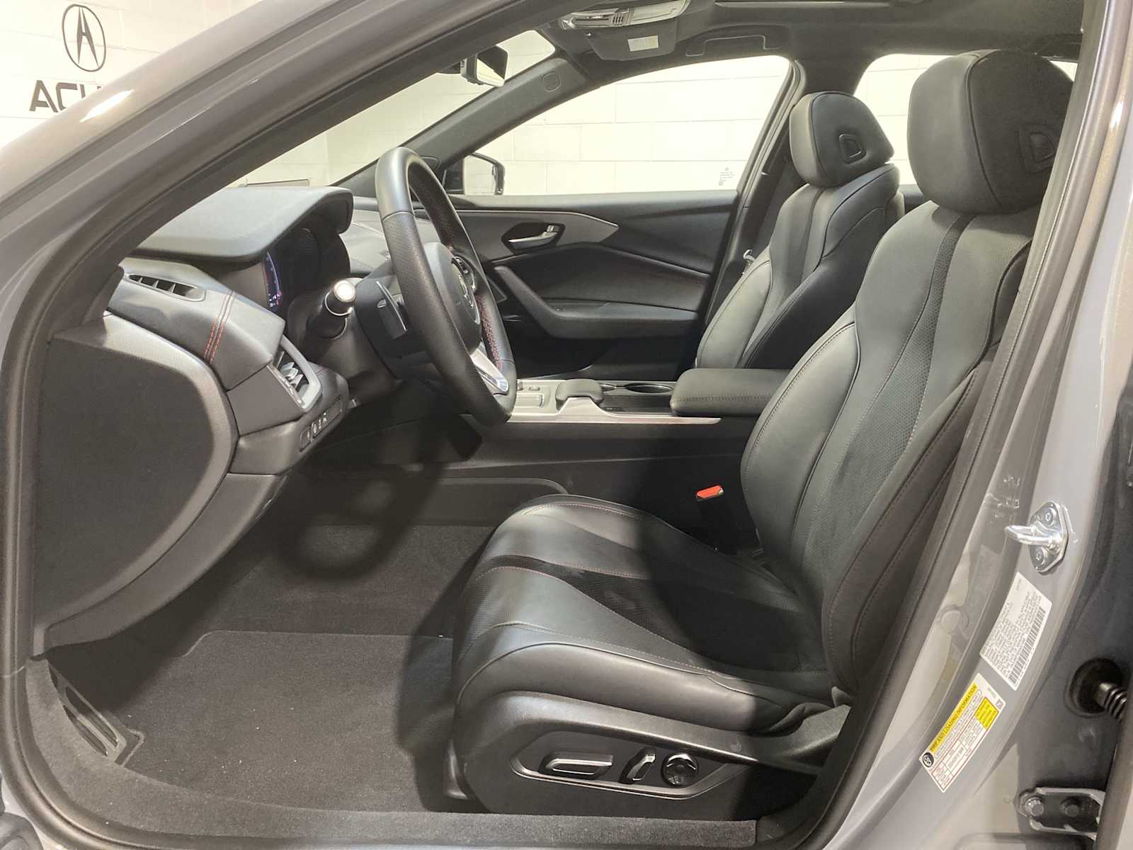 Thumbnail: 2025 Acura TLX - 2