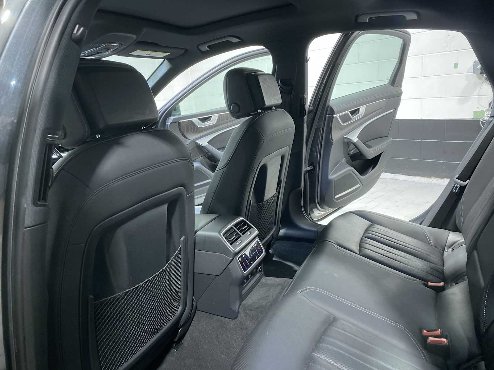 Thumbnail: 2021 Audi A6 - 12