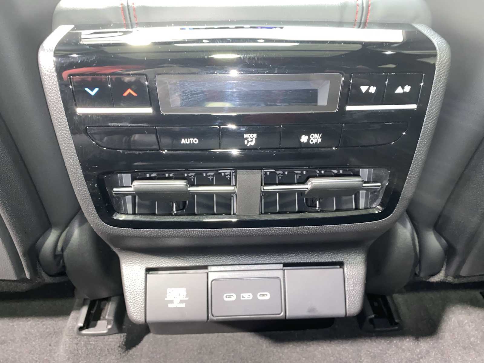 Thumbnail: 2026 Acura MDX - 25