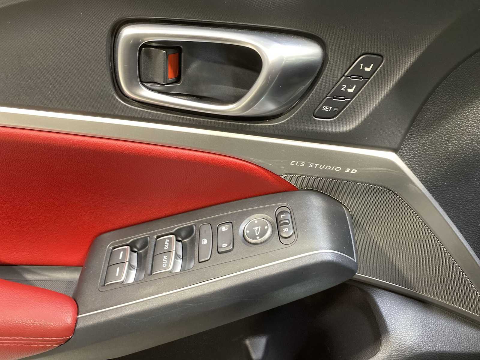 Thumbnail: 2023 Acura Integra - 23