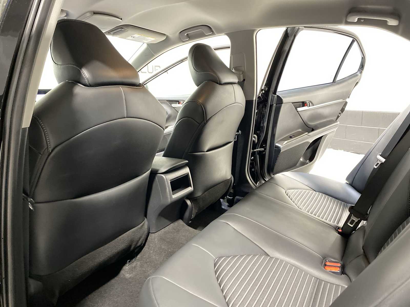 2024 Toyota Camry SE 12