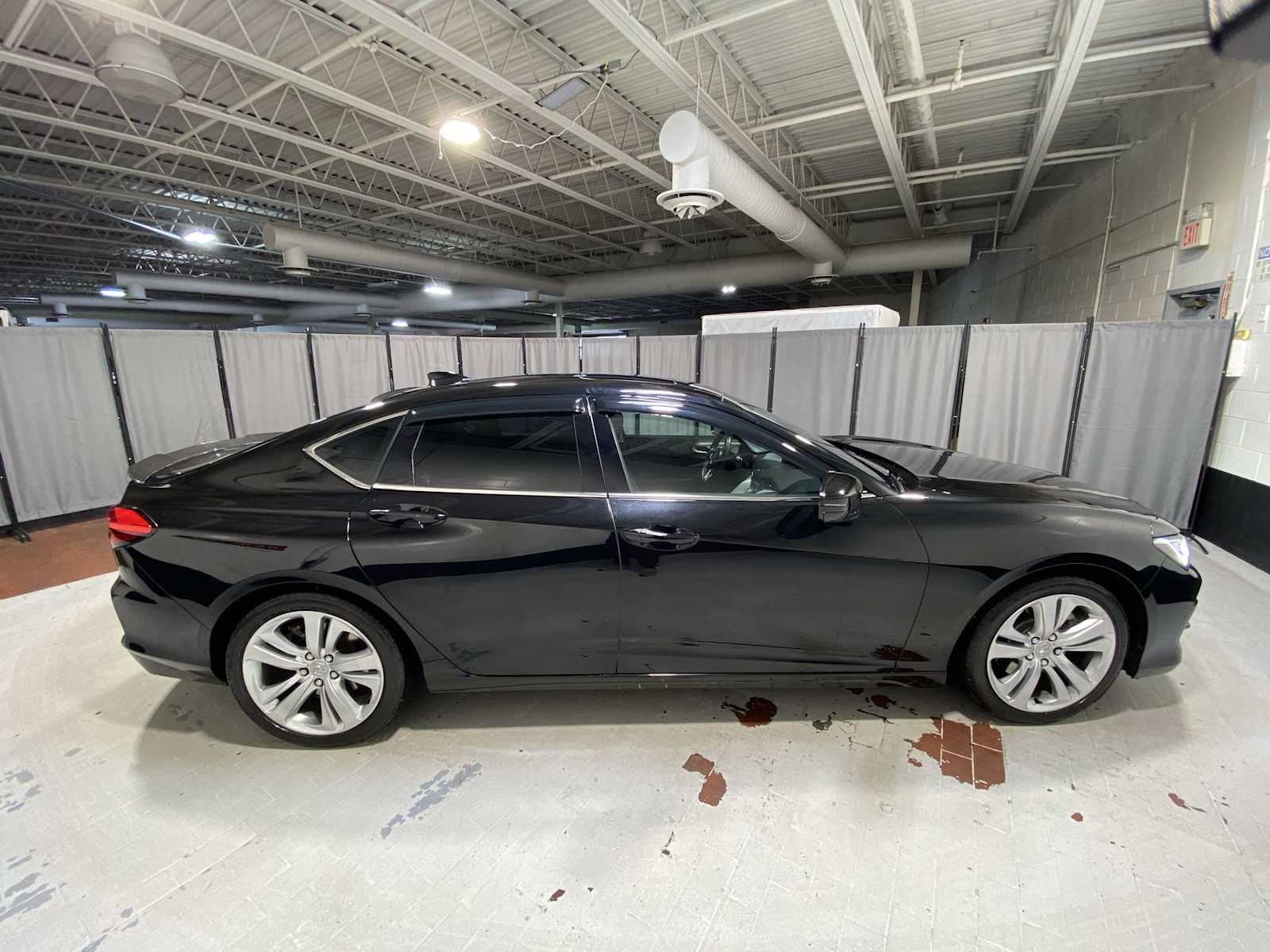 Thumbnail: 2022 Acura TLX - 27