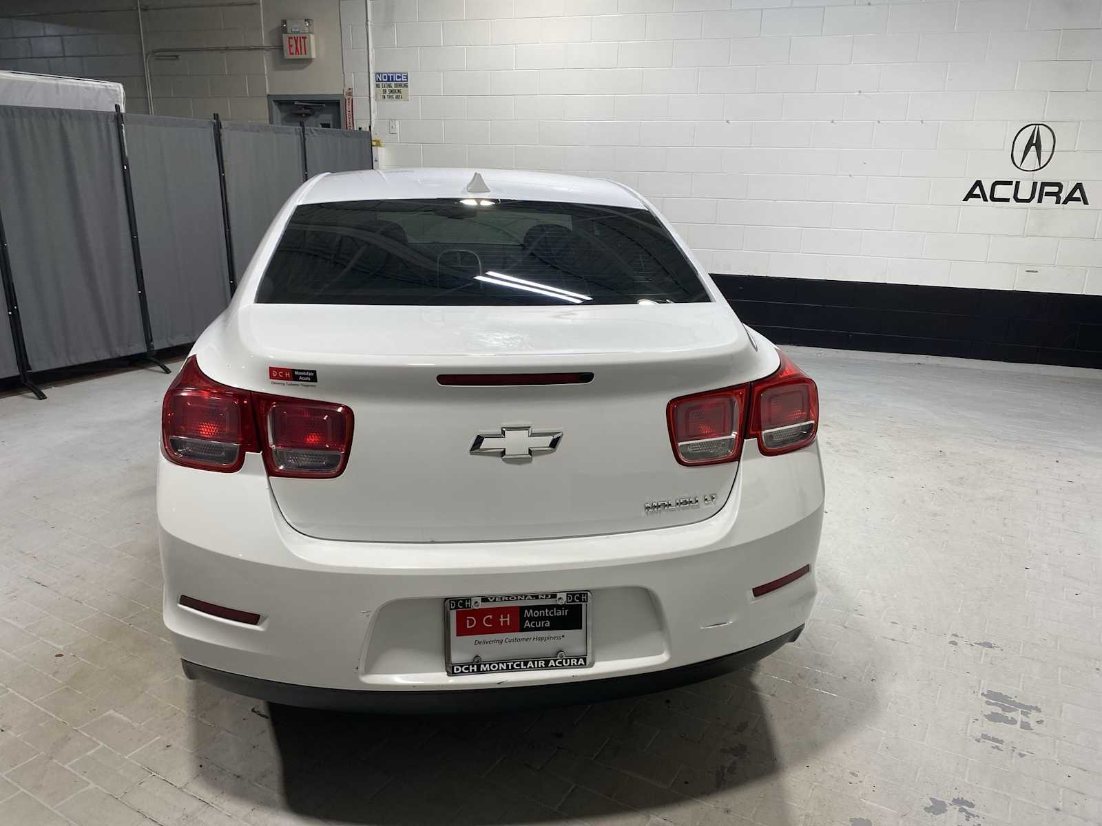 Thumbnail: 2013 Chevrolet Malibu - 5