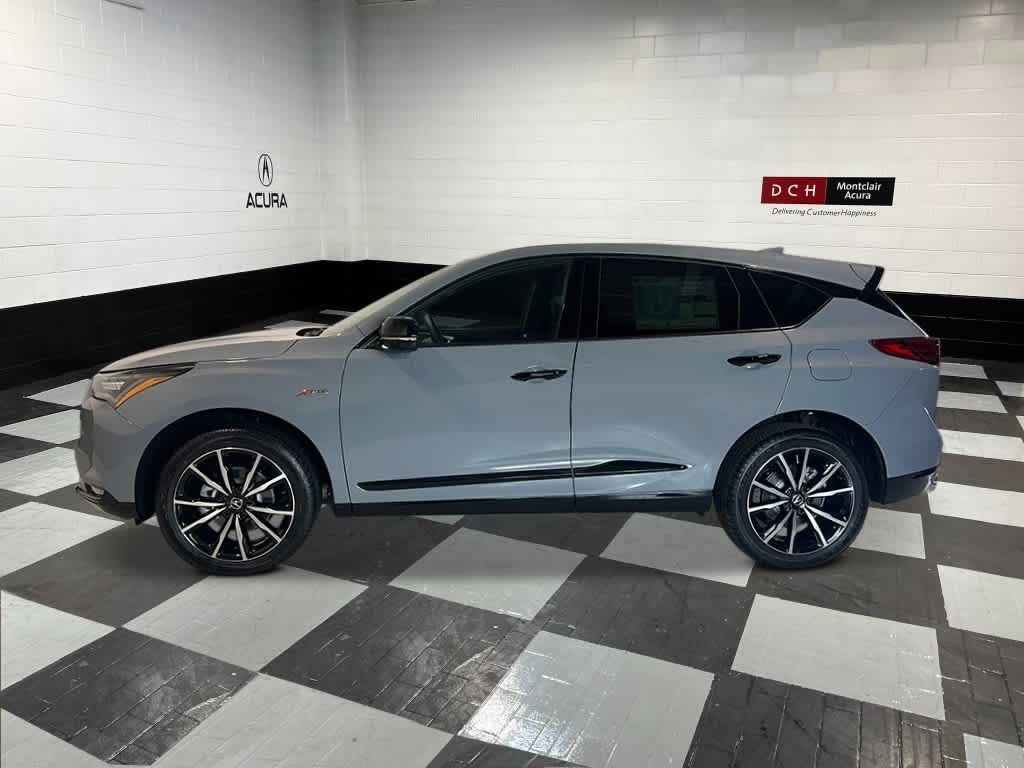 Thumbnail: 2025 Acura RDX - 2
