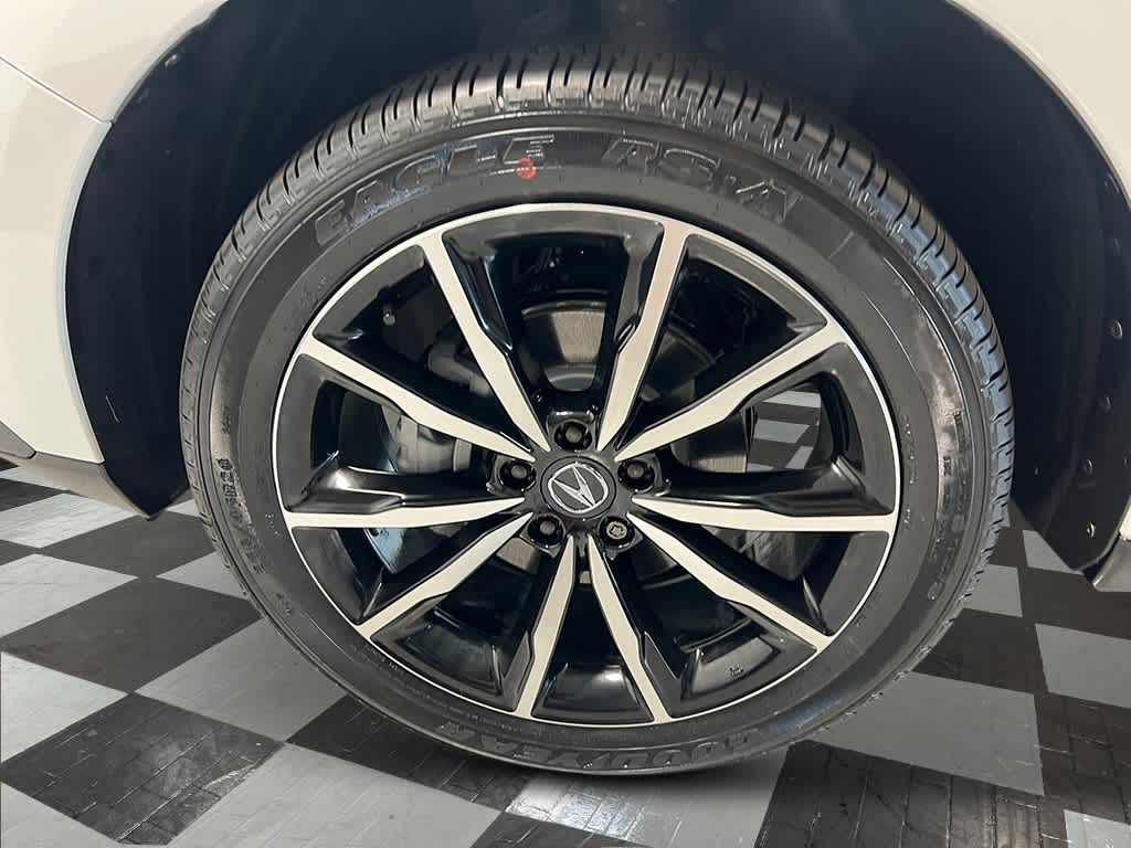 Thumbnail: 2026 Acura RDX - 13