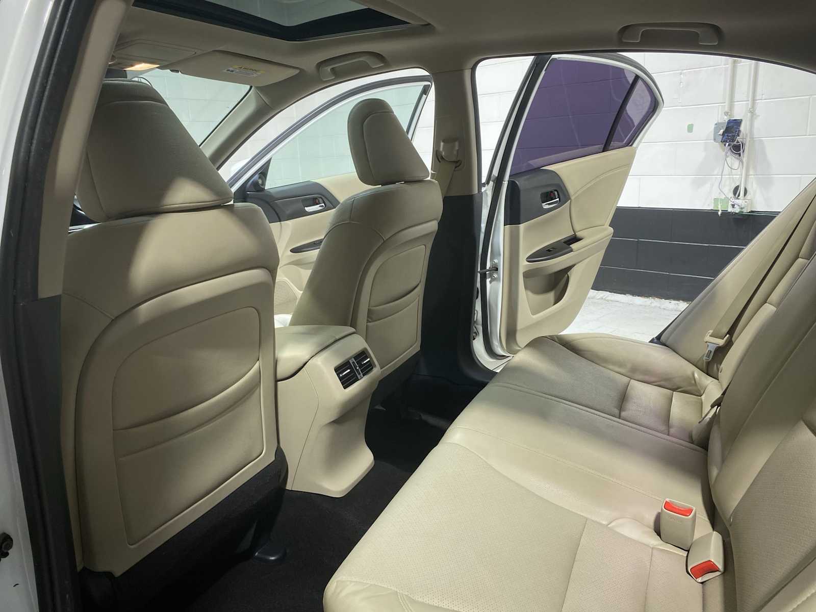 Thumbnail: 2014 Honda Accord - 12