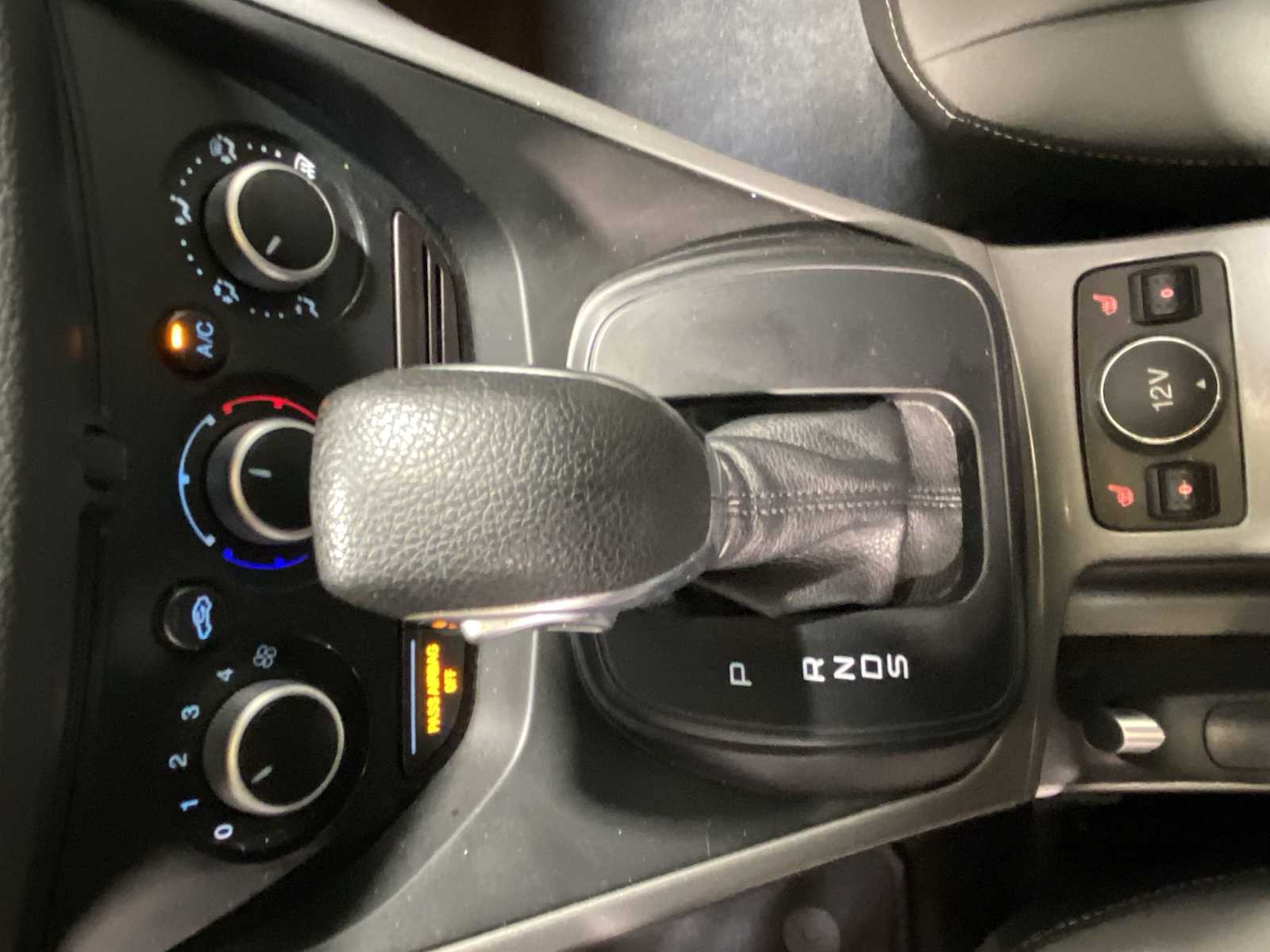 Thumbnail: 2016 Ford Escape - 17