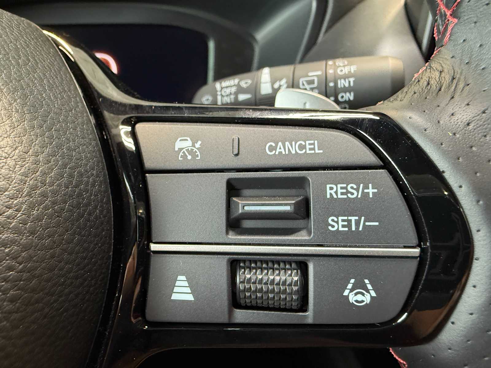 Thumbnail: 2025 Acura ADX - 19