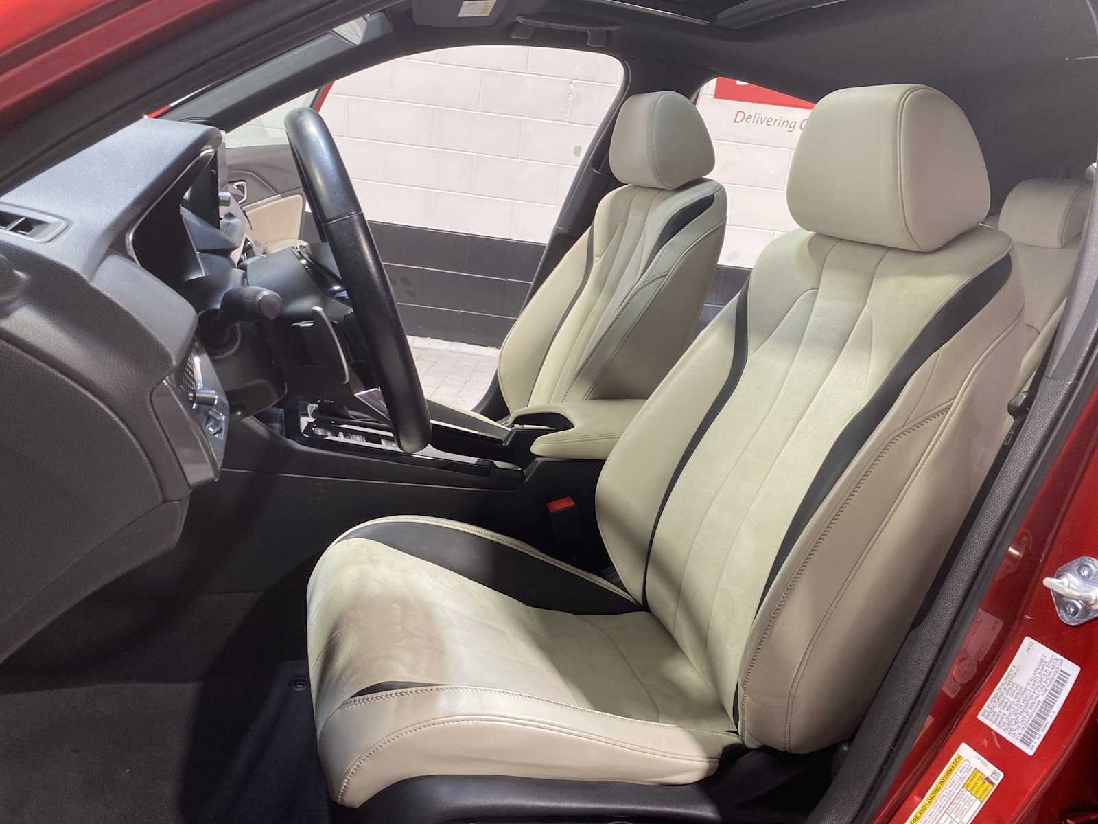 Thumbnail: 2023 Acura Integra - 11