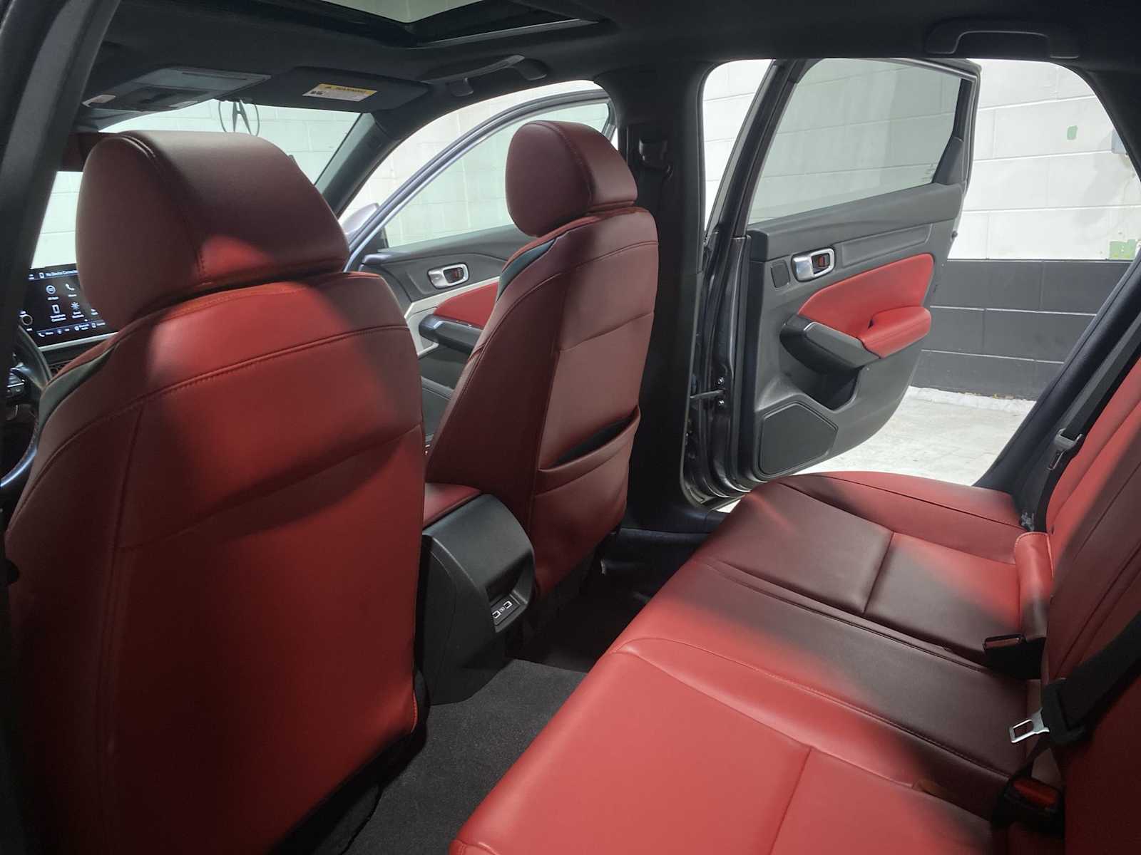 Thumbnail: 2023 Acura Integra - 12