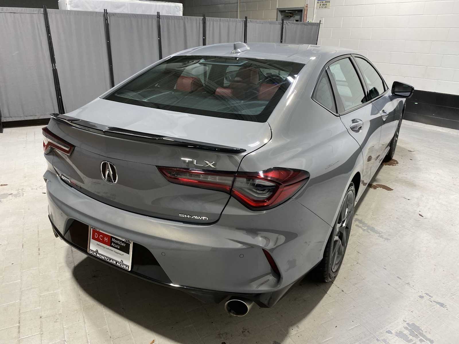 Thumbnail: 2025 Acura TLX - 26