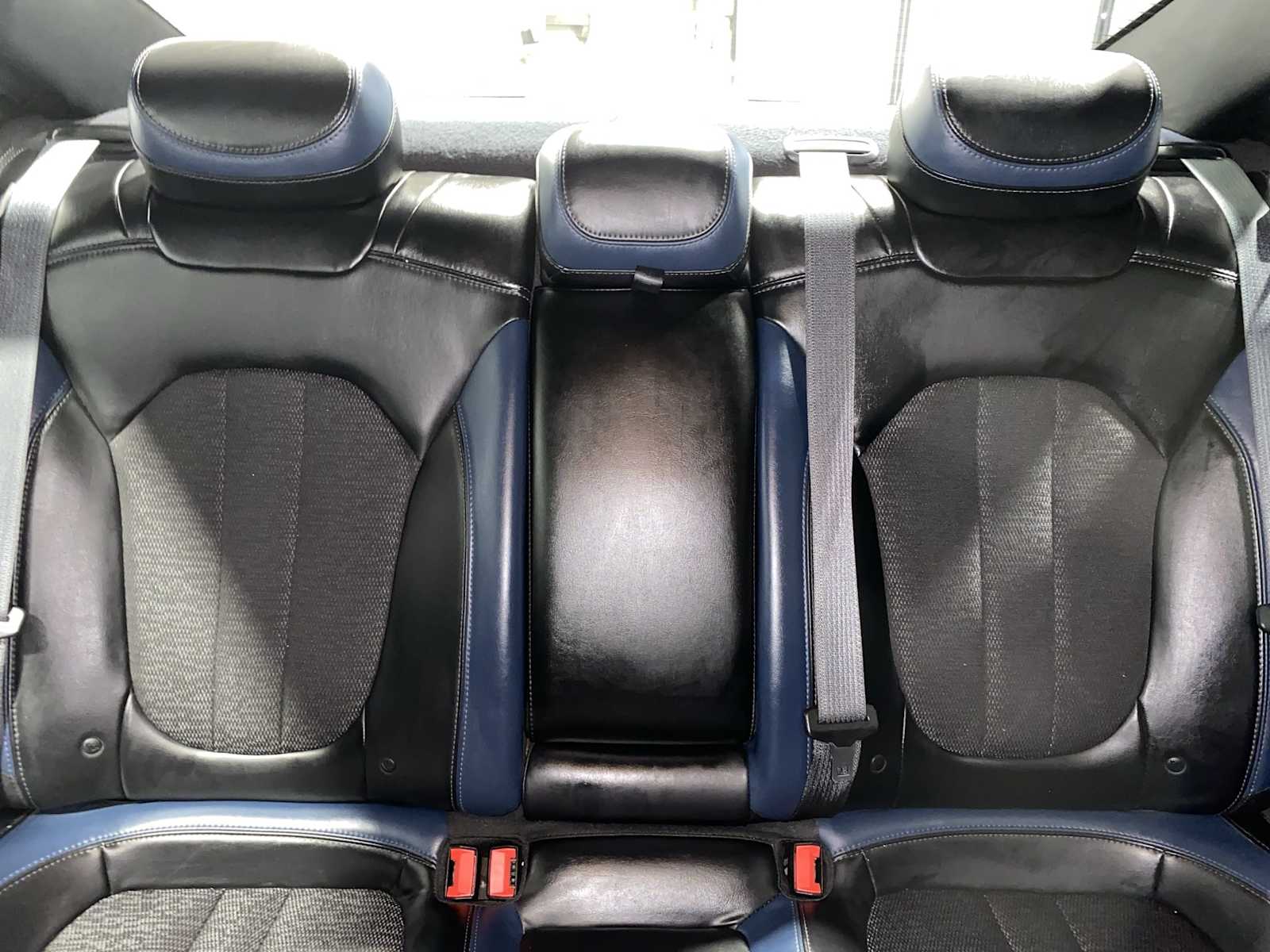 Thumbnail: 2015 Chrysler 200 - 22