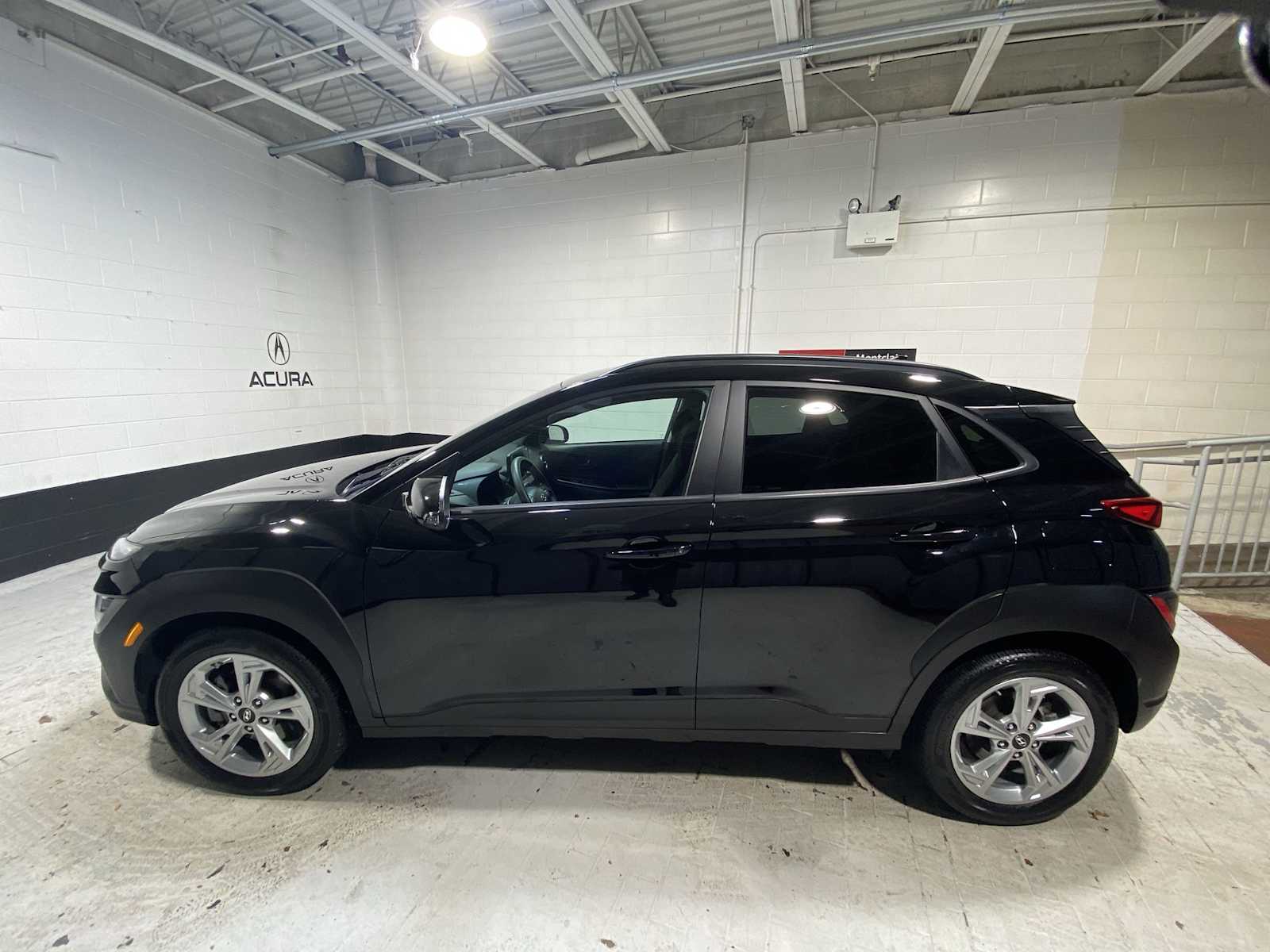 Thumbnail: 2023 Hyundai Kona - 3