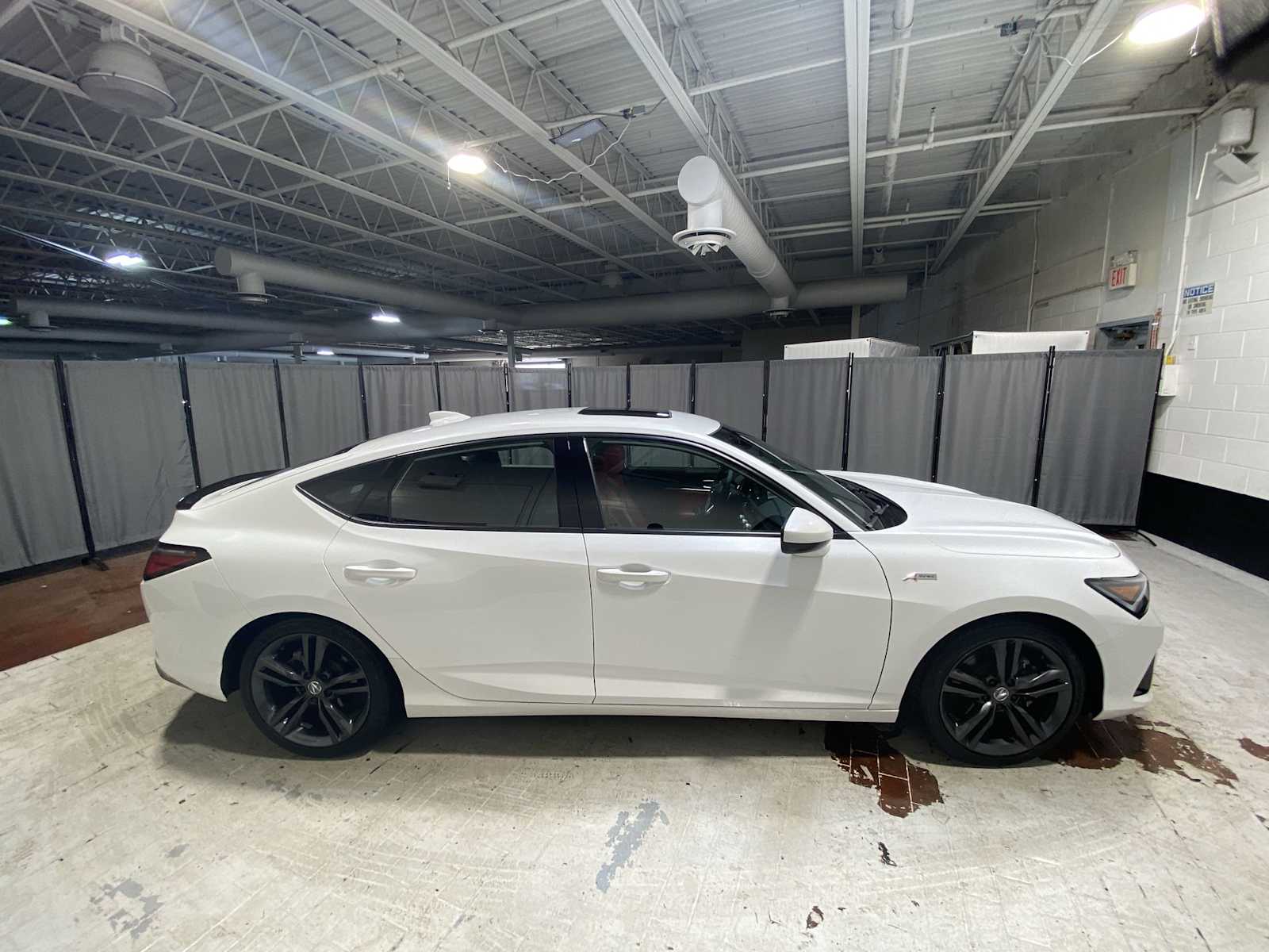 Thumbnail: 2023 Acura Integra - 27