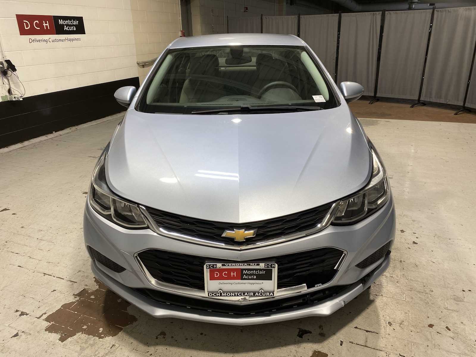 Thumbnail: 2018 Chevrolet Cruze - 6