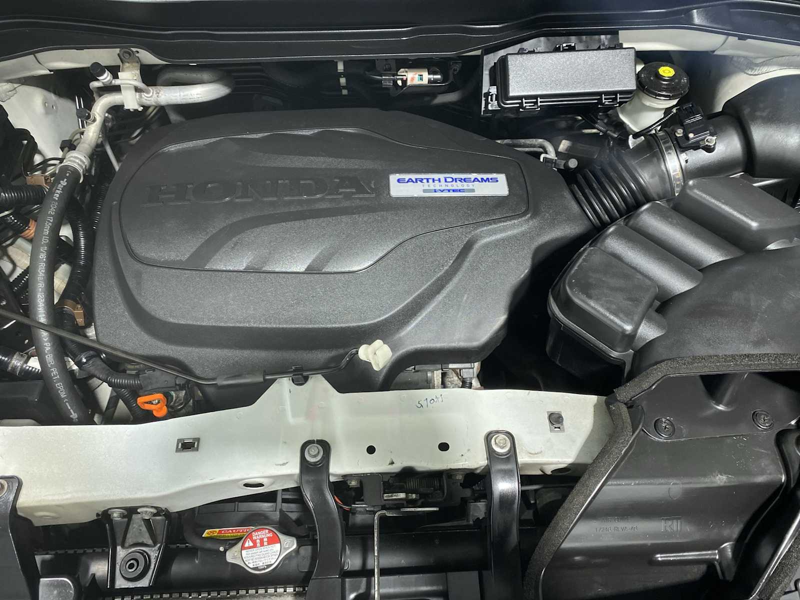 Thumbnail: 2018 Honda Pilot - 9