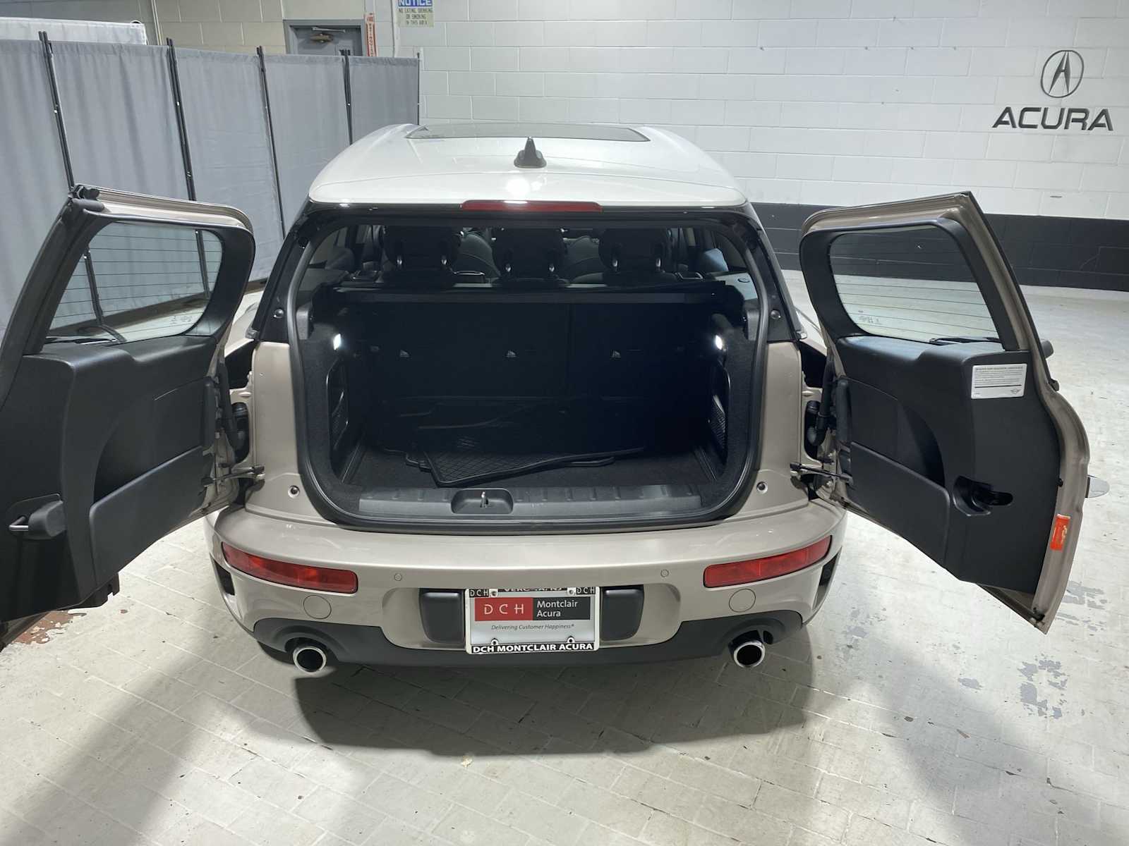 Thumbnail: 2024 MINI Cooper Clubman - 19