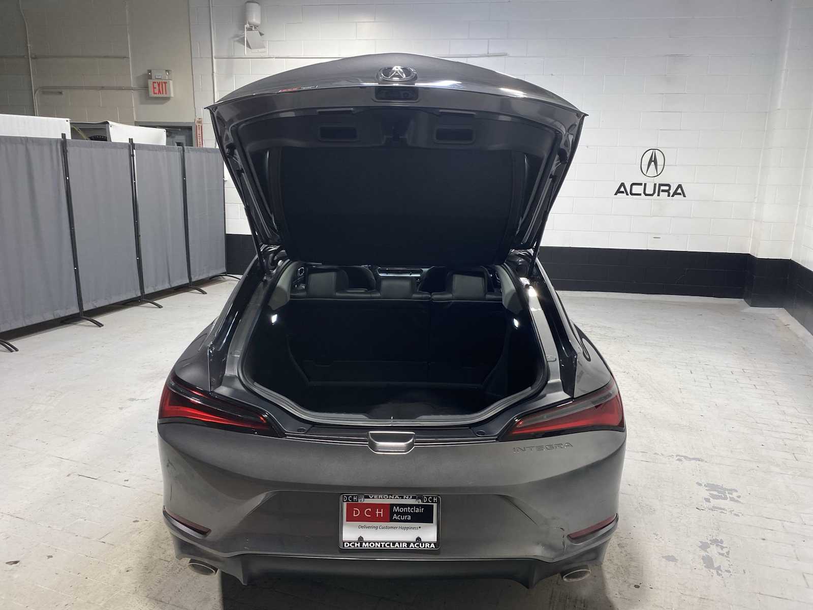 Thumbnail: 2024 Acura Integra - 19