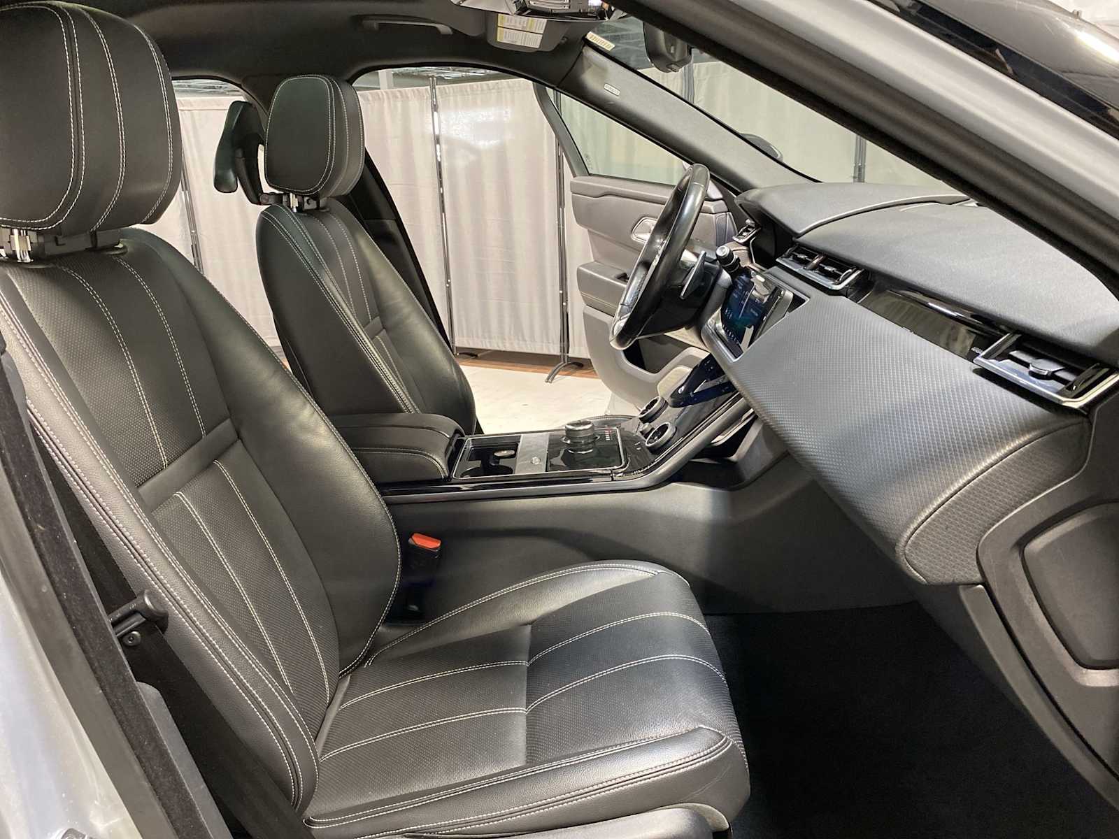 Thumbnail: 2019 Land Rover Range Rover Velar - 14