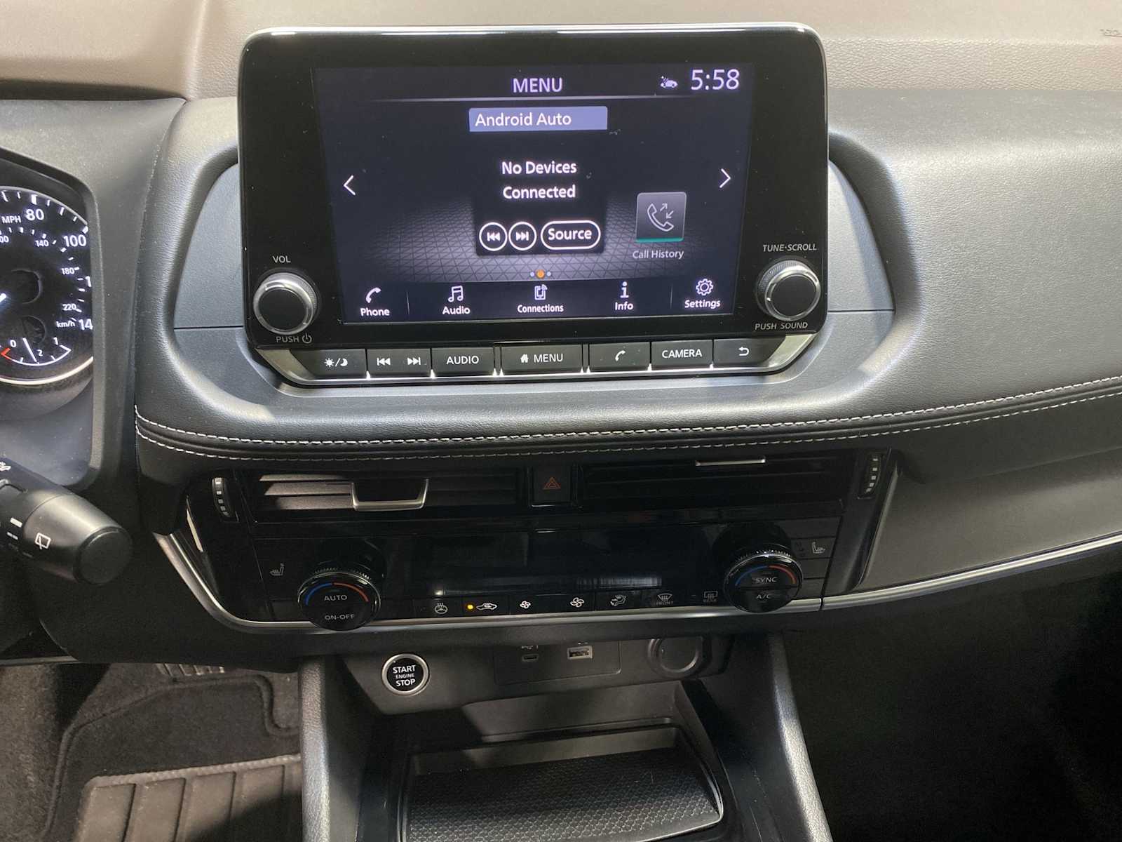 Thumbnail: 2021 Nissan Rogue - 16