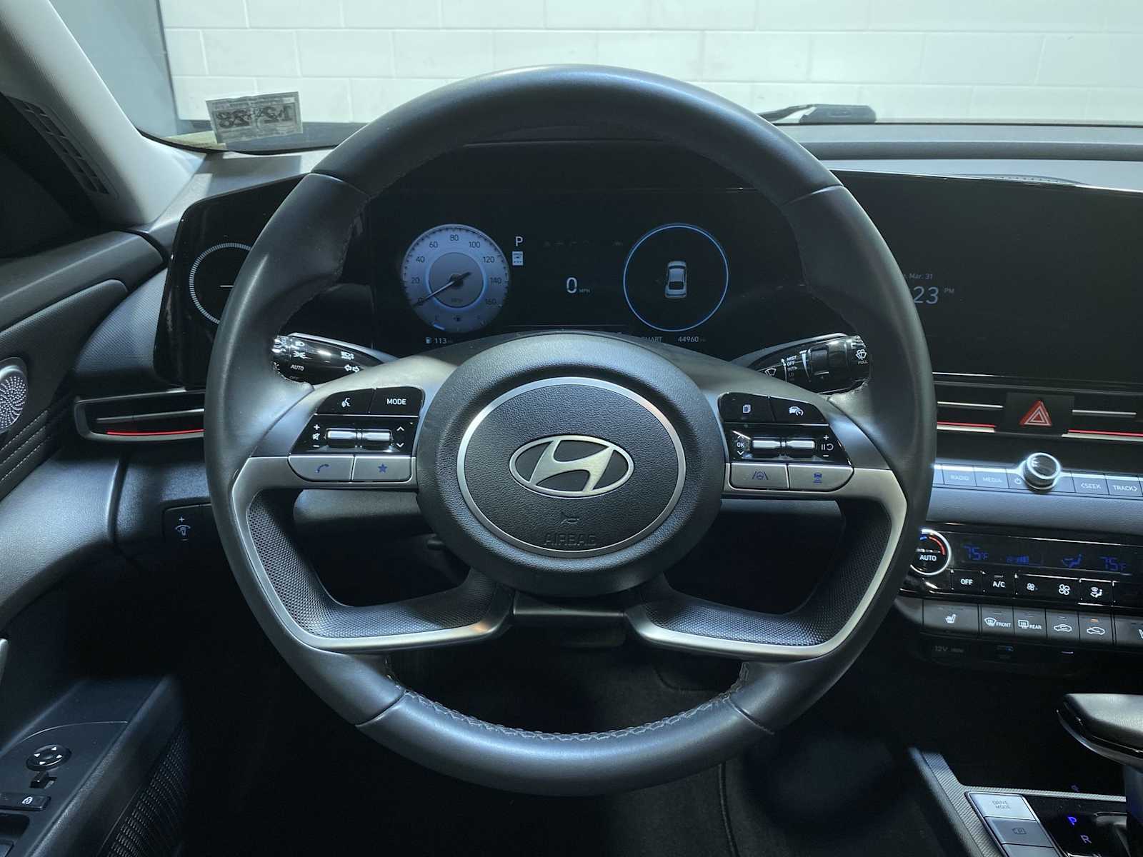 Thumbnail: 2024 Hyundai Elantra - 15