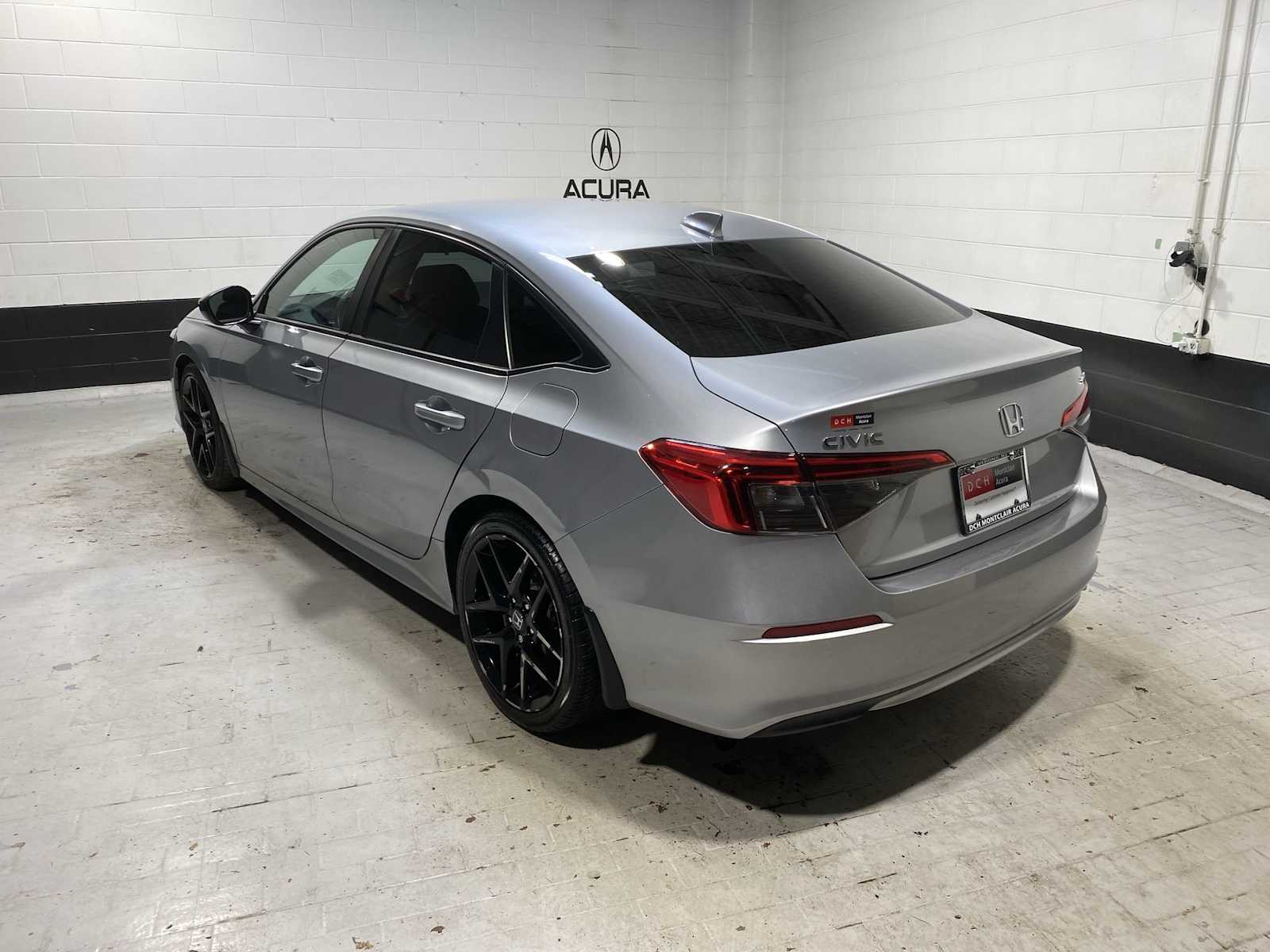 Thumbnail: 2023 Honda Civic - 4