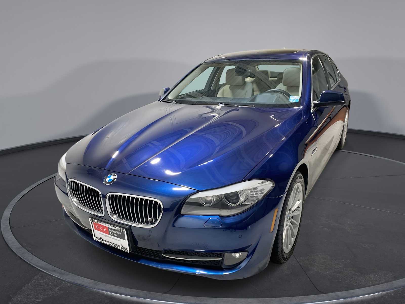 Thumbnail: 2013 BMW 5 Series - 1