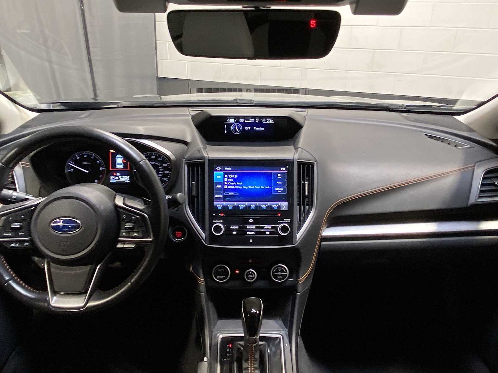 Thumbnail: 2020 Subaru Crosstrek - 10