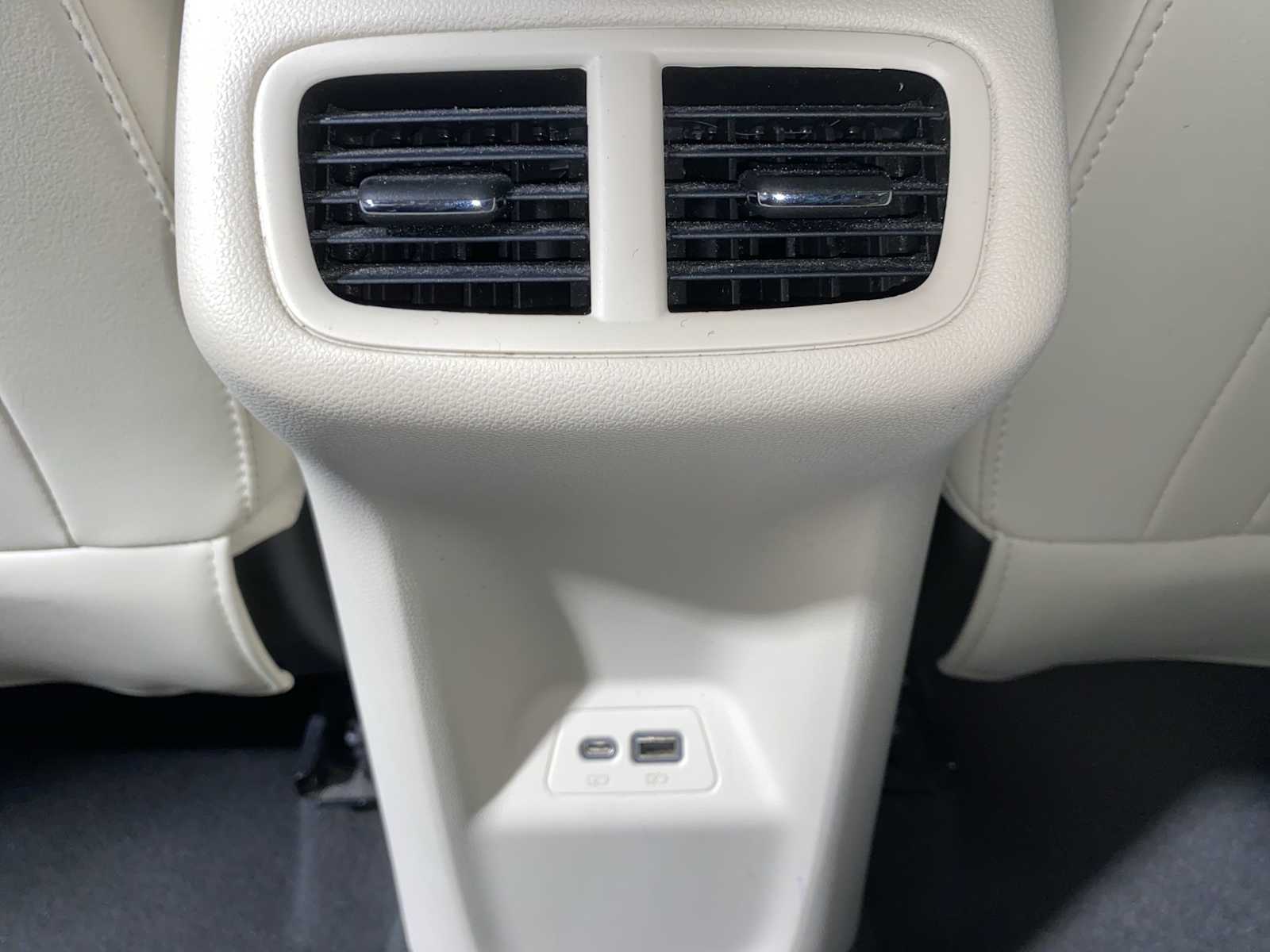 Thumbnail: 2023 Buick Envision - 25