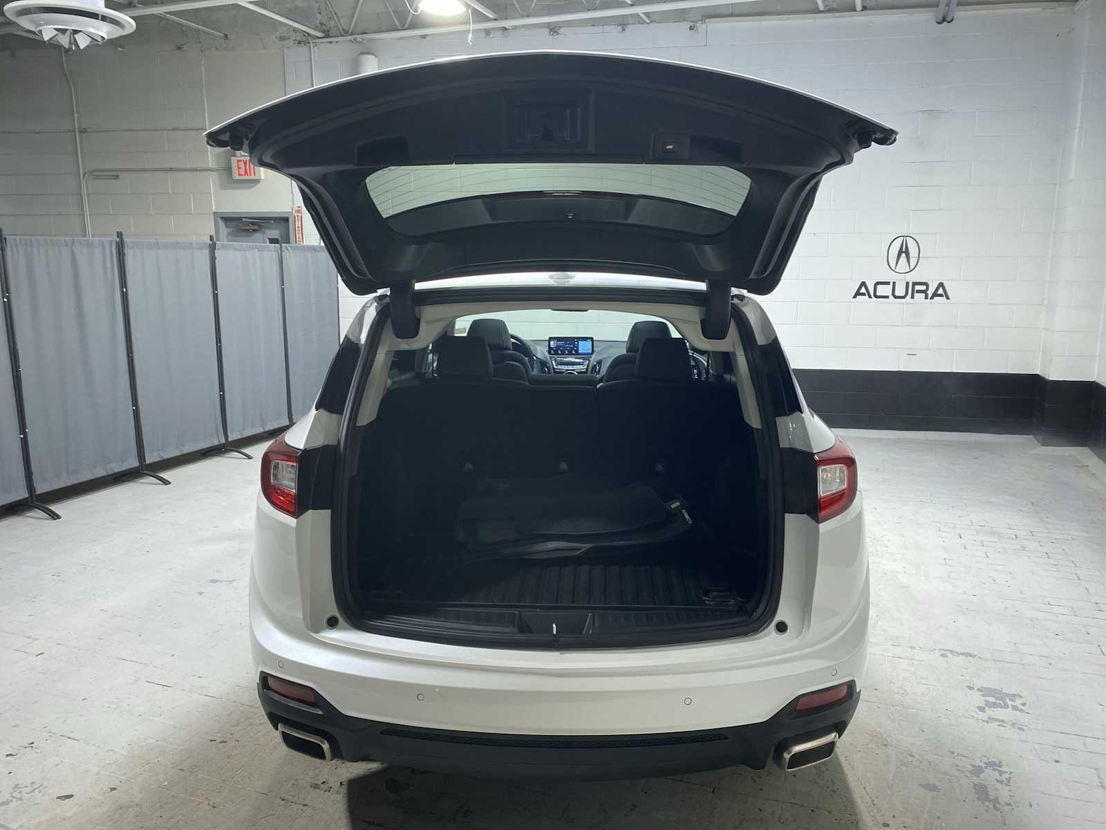 Thumbnail: 2023 Acura RDX - 19