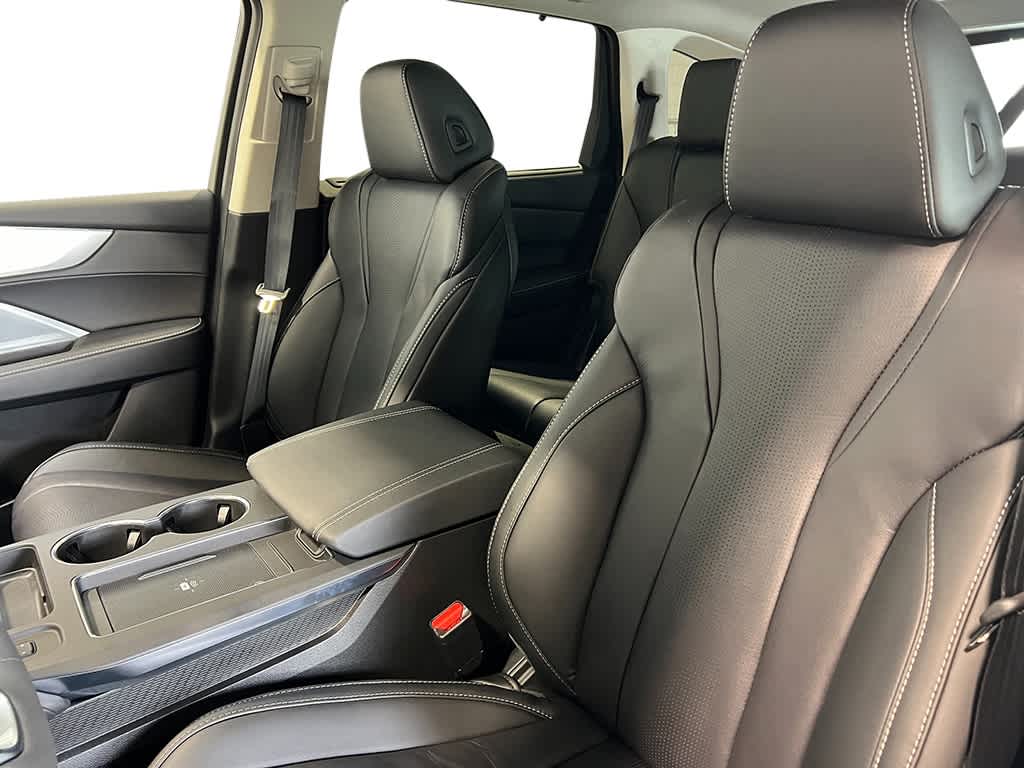 Thumbnail: 2026 Acura MDX - 13